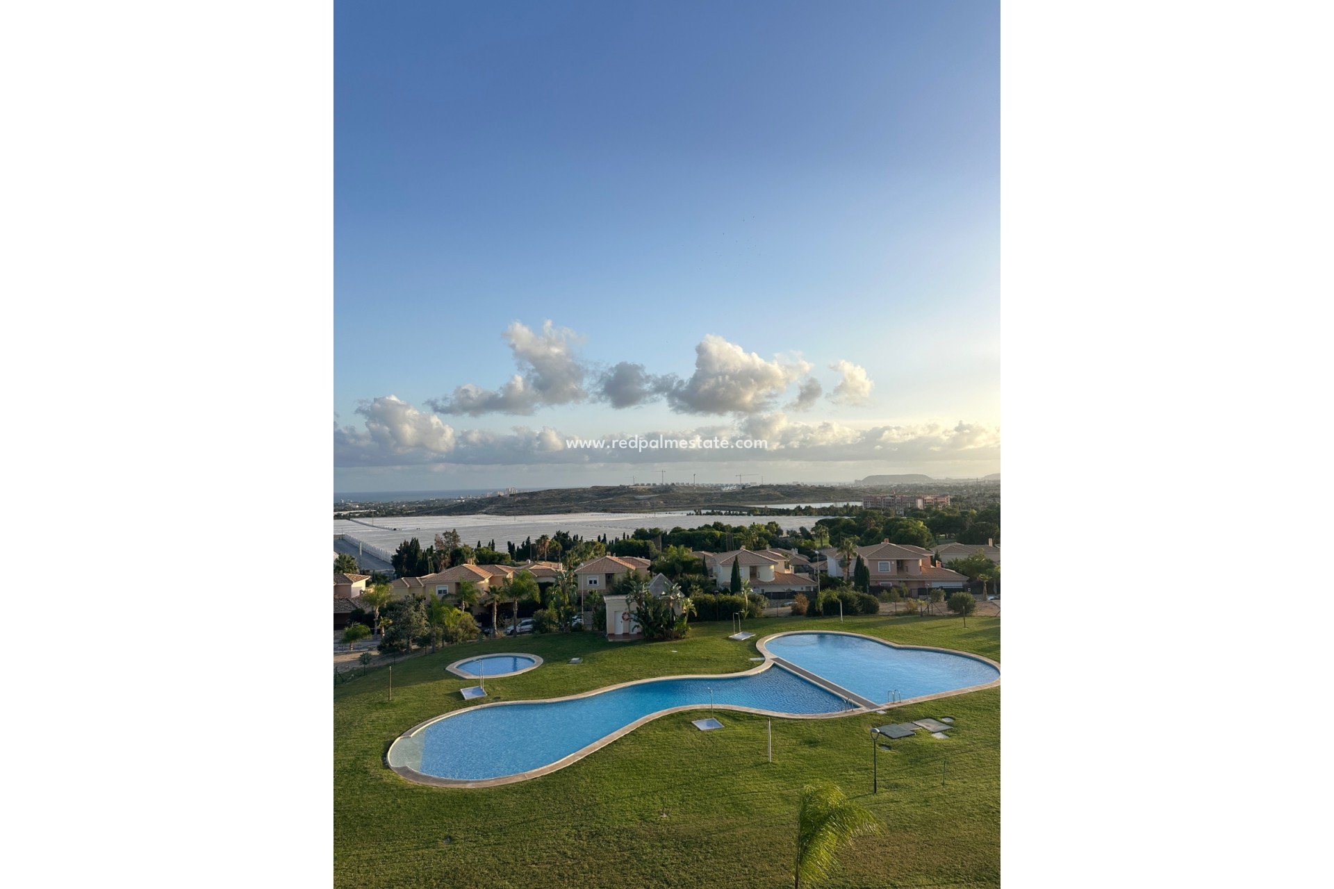 Resale - Apartment -
Mutxamel - Club De Golf Bonalba