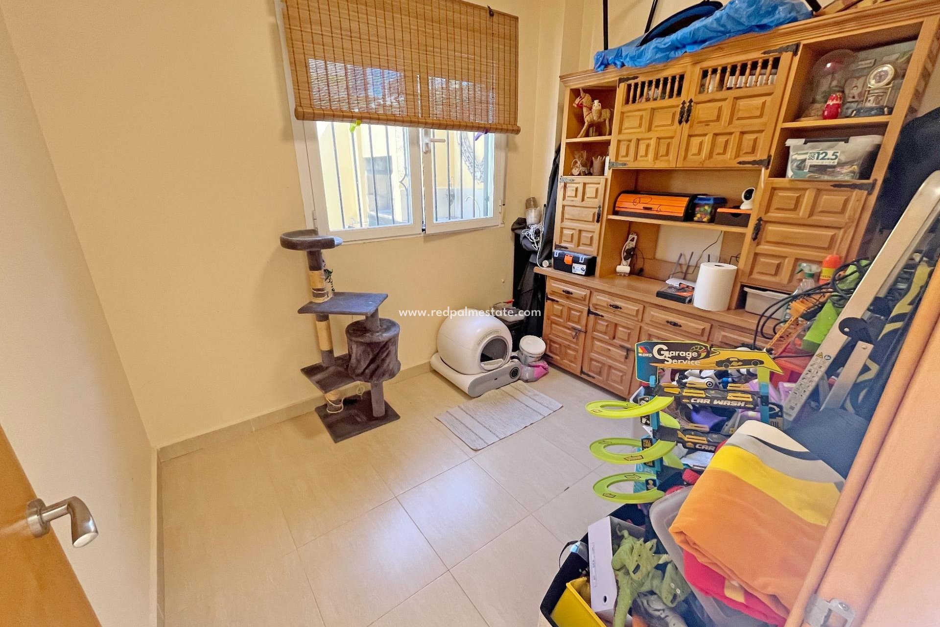 Resale - Apartment -
Novelda - Barrio San Roque