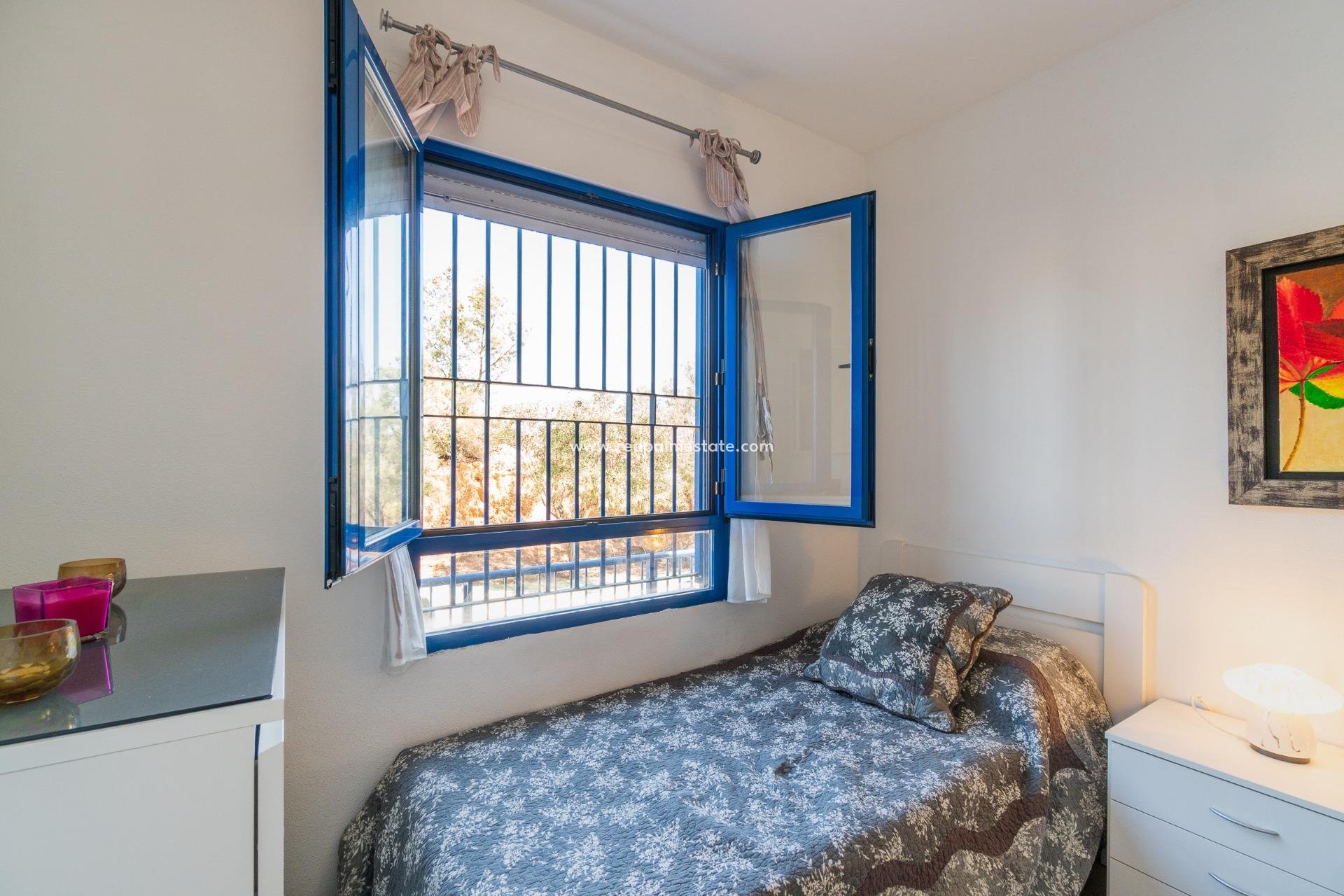Resale - Apartment -
Orihuela Costa - Altos de Campoamor