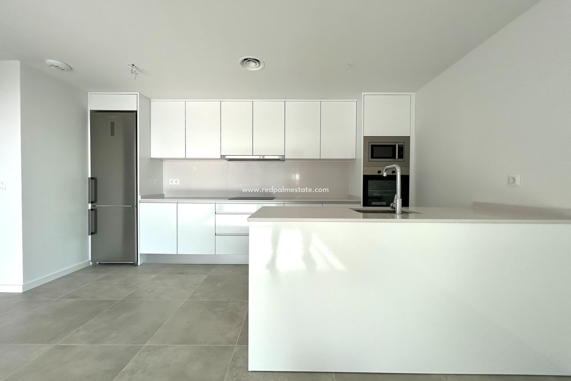 Resale - Apartment -
Orihuela Costa - Altos de Campoamor