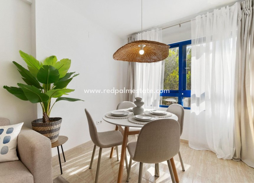 Resale - Apartment -
Orihuela Costa - Altos de Campoamor