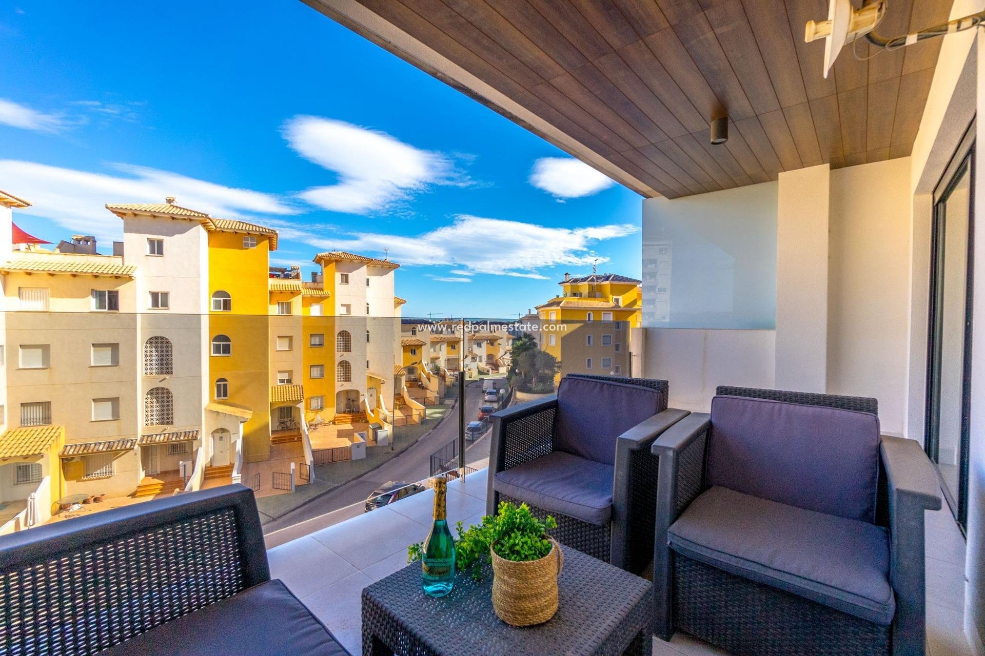 Resale - Apartment -
Orihuela Costa - Altos de Campoamor