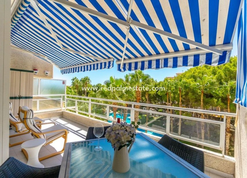 Resale - Apartment -
Orihuela Costa - Altos de Campoamor