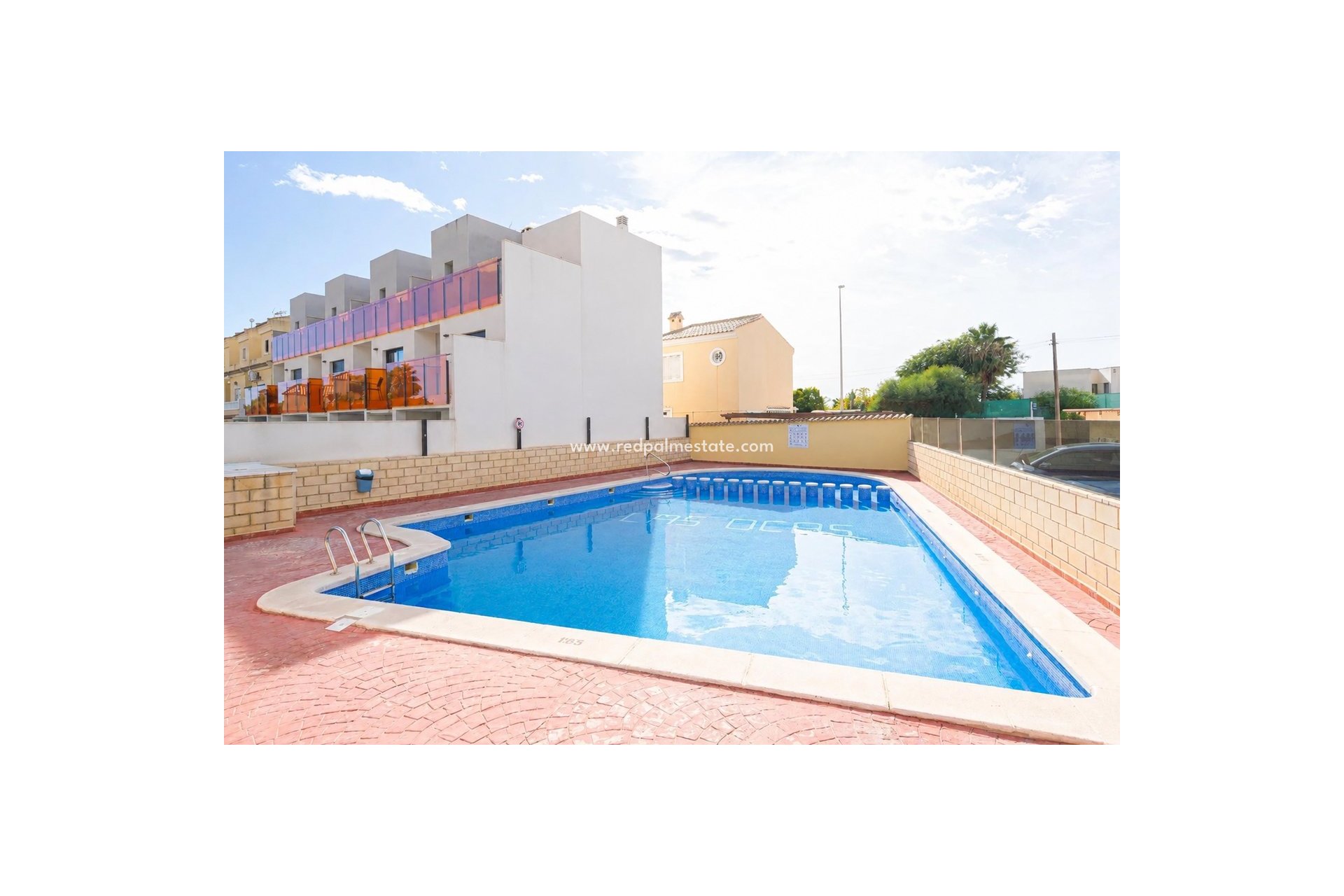 Resale - Apartment -
Orihuela Costa - Cabo Roig