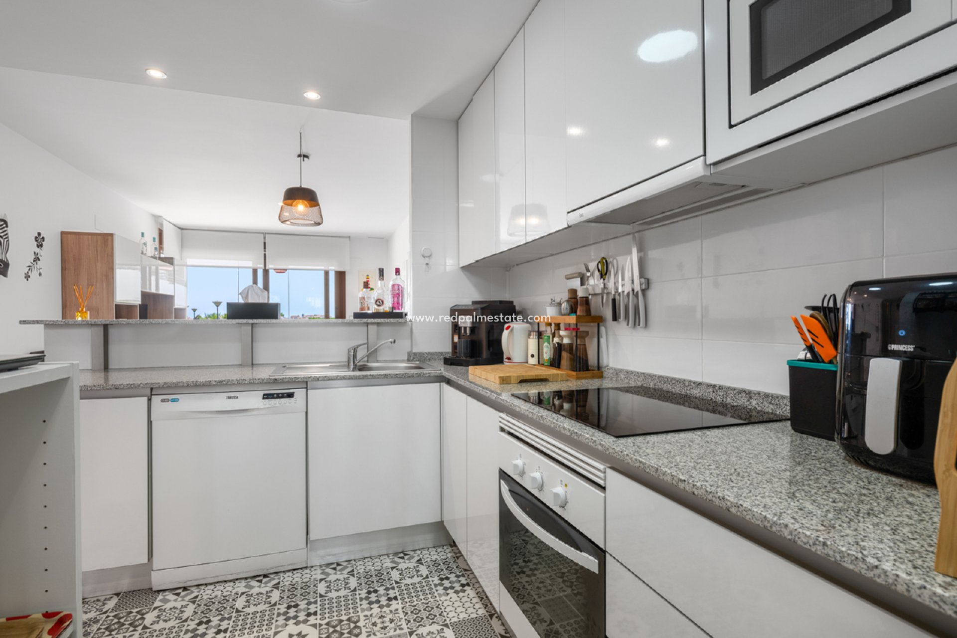 Resale - Apartment -
Orihuela Costa - Cabo Roig
