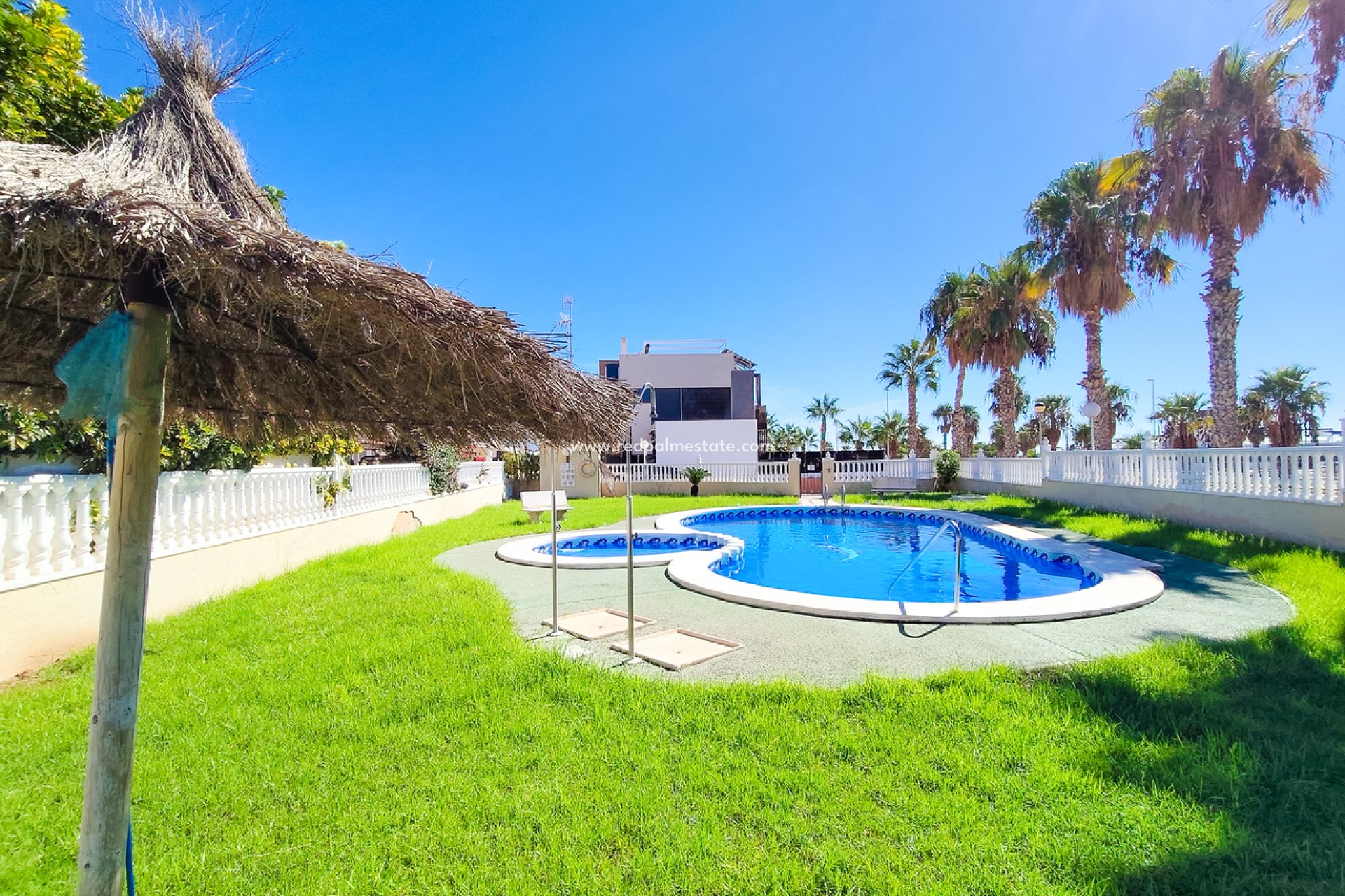 Resale - Apartment -
Orihuela Costa - Cabo Roig