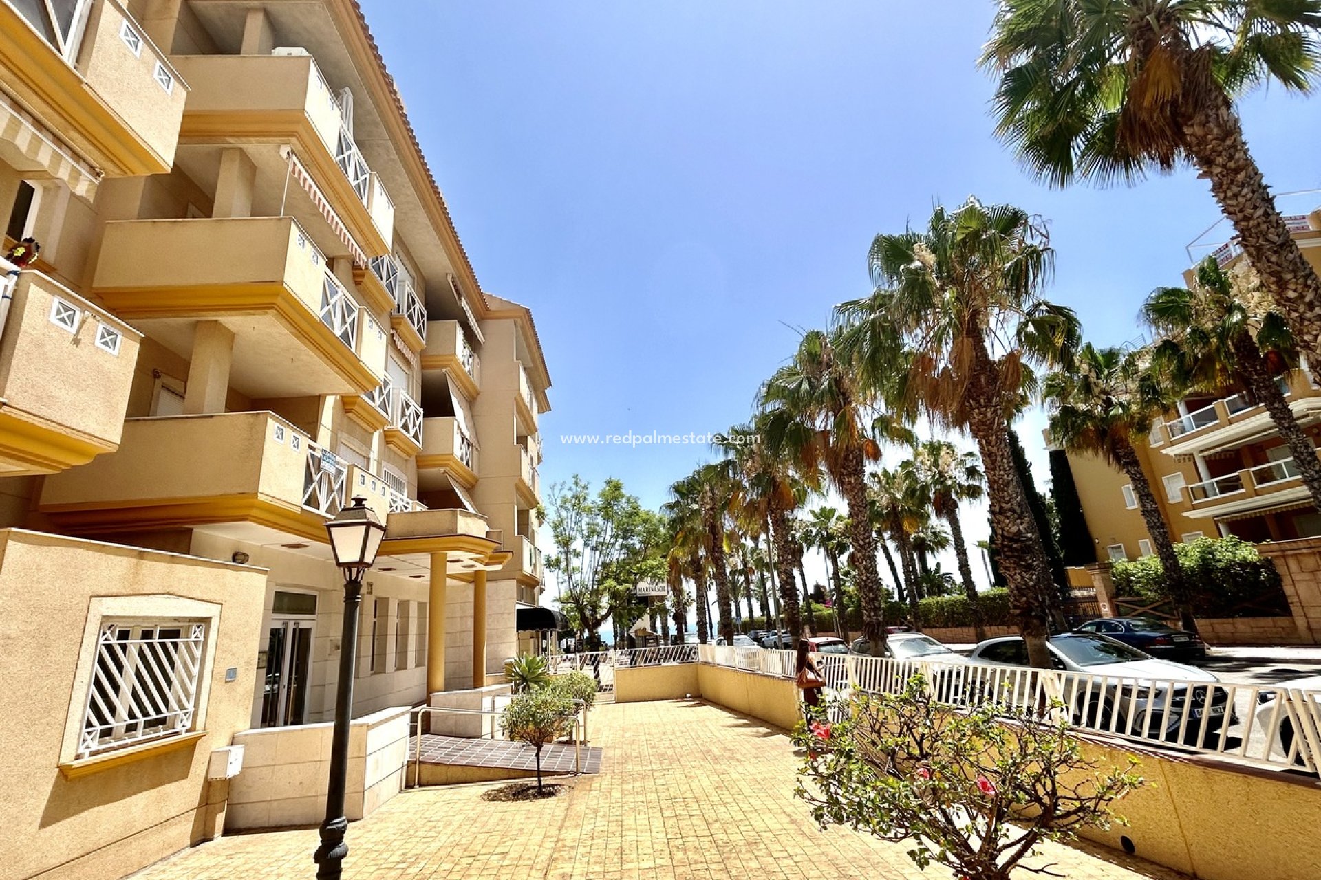 Resale - Apartment -
Orihuela Costa - Cabo Roig