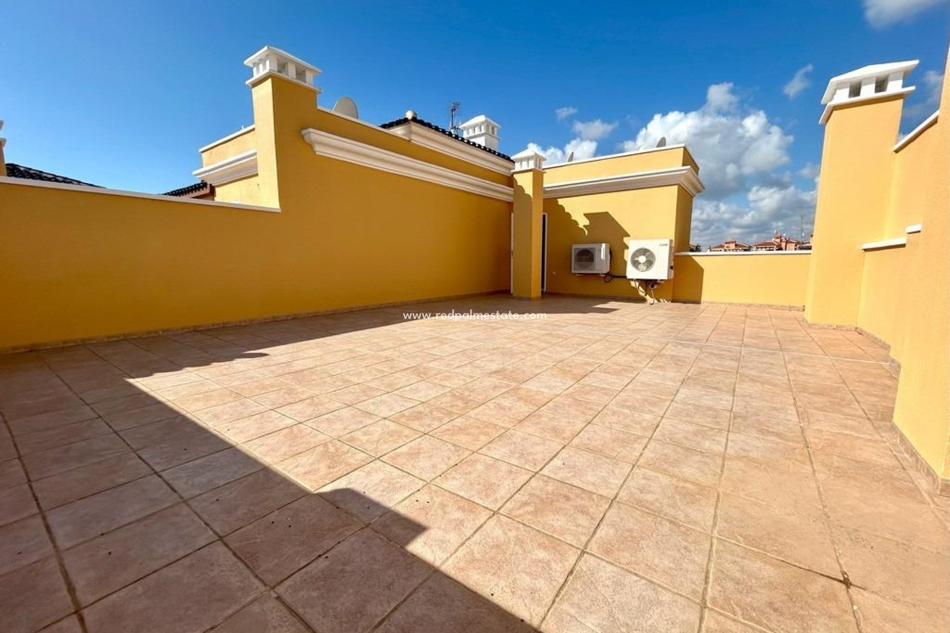 Resale - Apartment -
Orihuela Costa - Cabo Roig