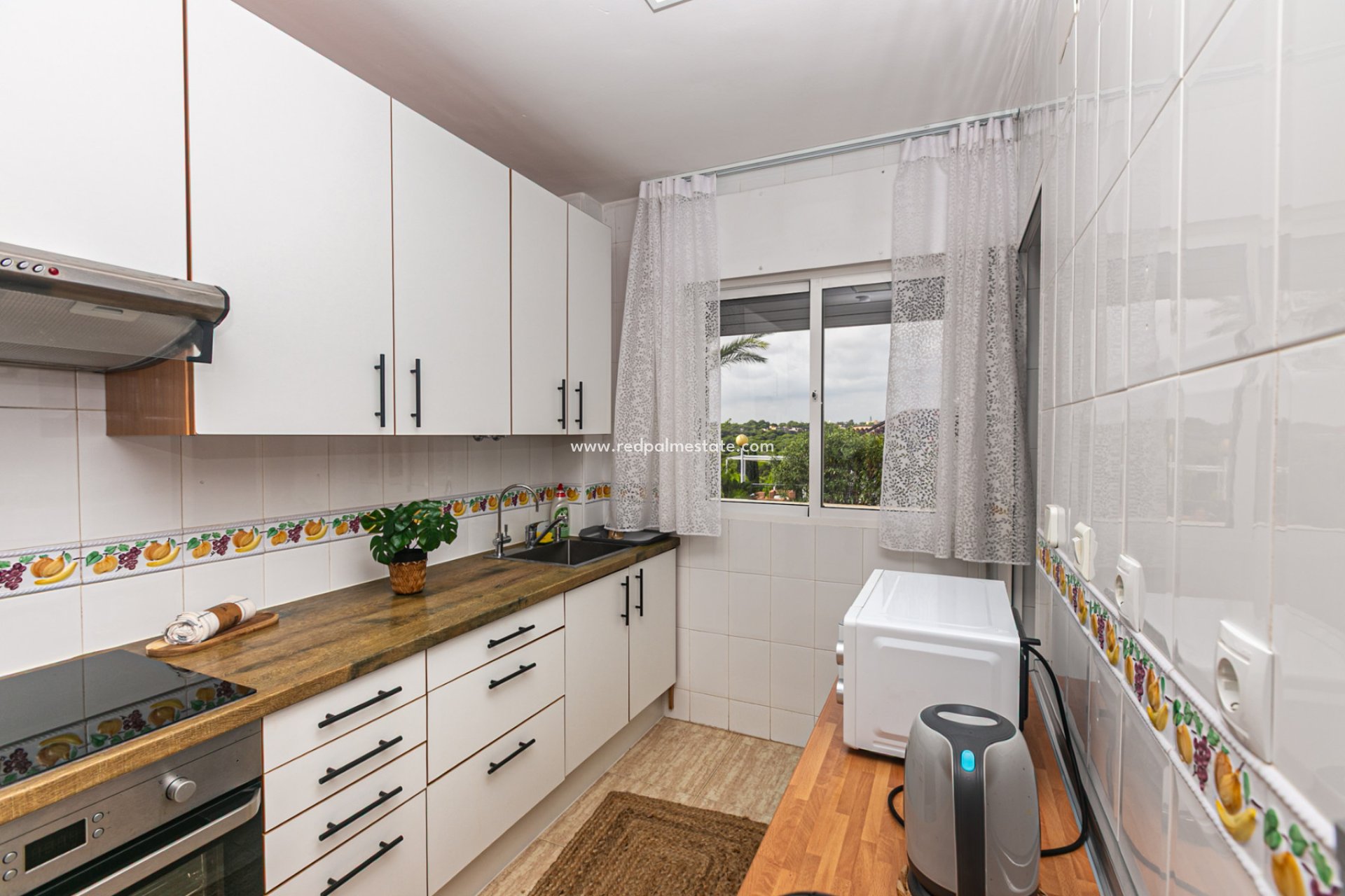 Resale - Apartment -
Orihuela Costa - Cabo Roig