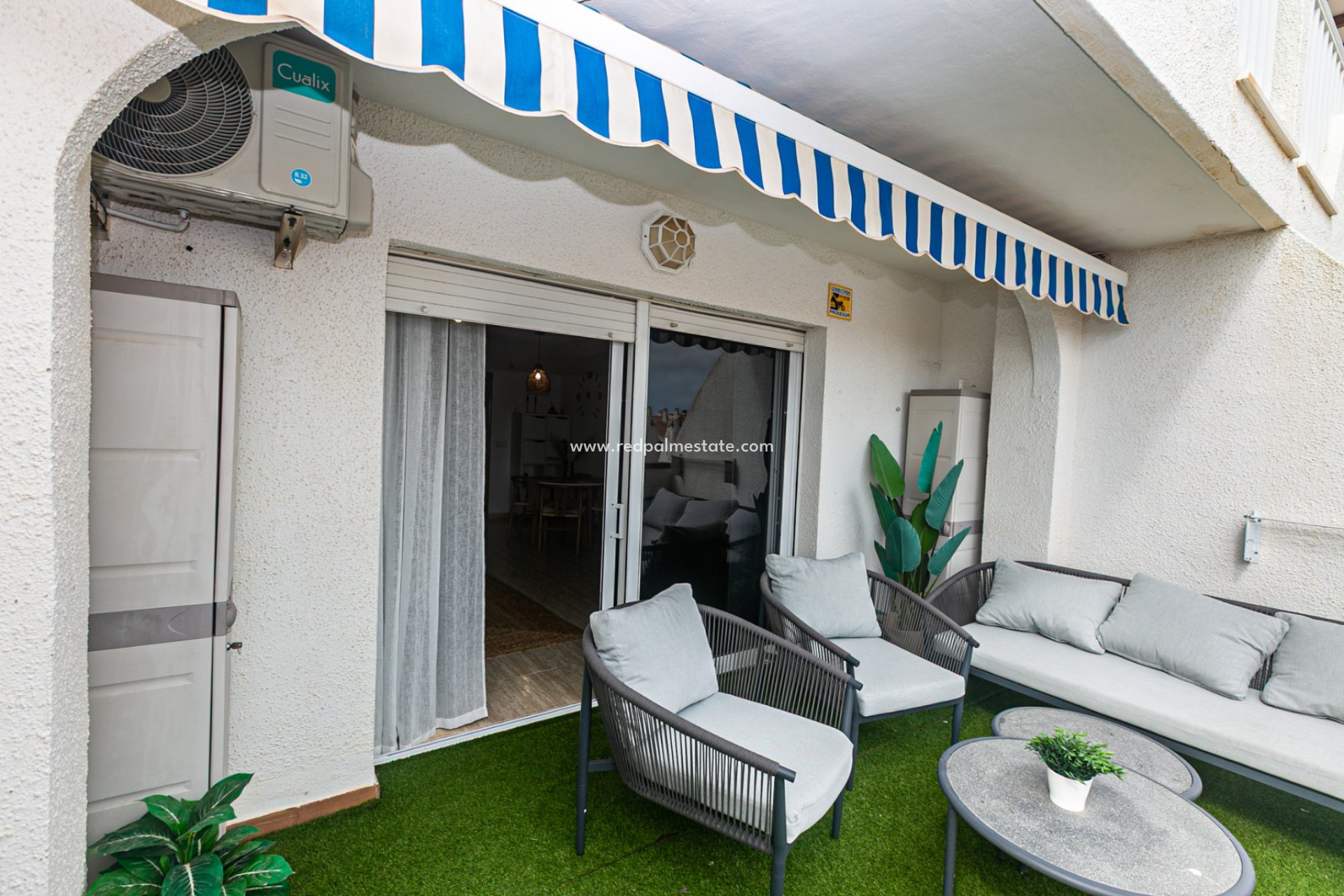Resale - Apartment -
Orihuela Costa - Cabo Roig