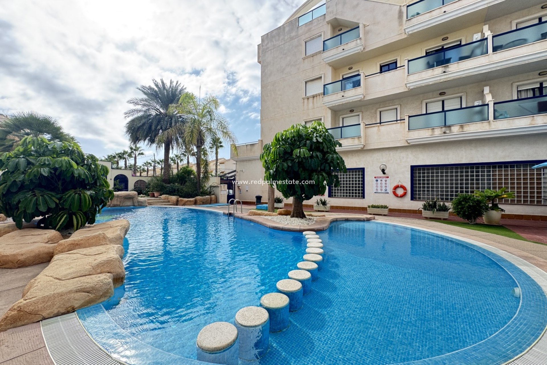 Resale - Apartment -
Orihuela Costa - Cabo Roig