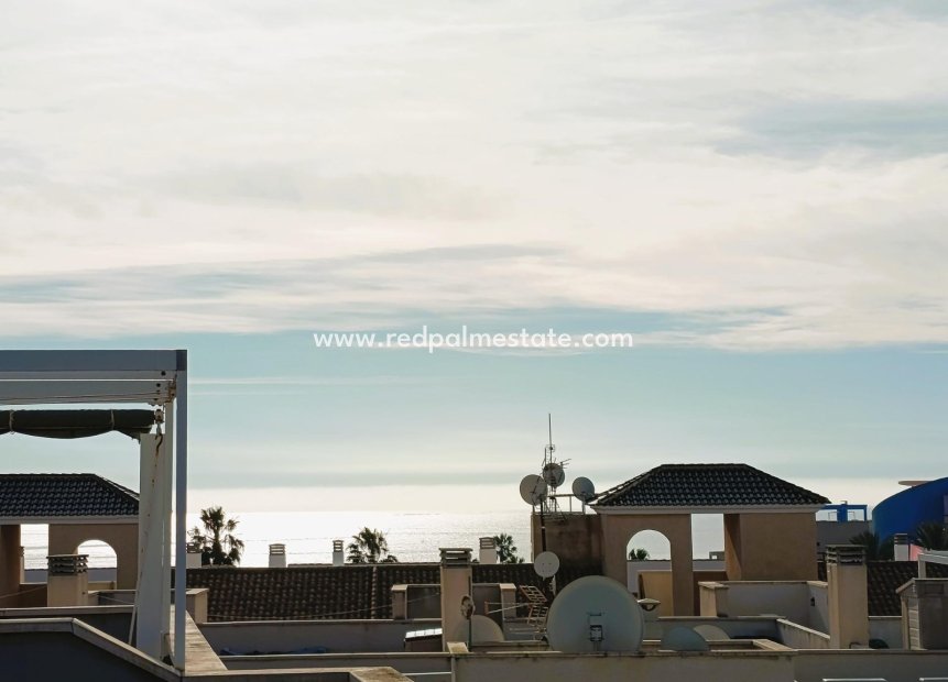 Resale - Apartment -
Orihuela Costa - Cabo Roig