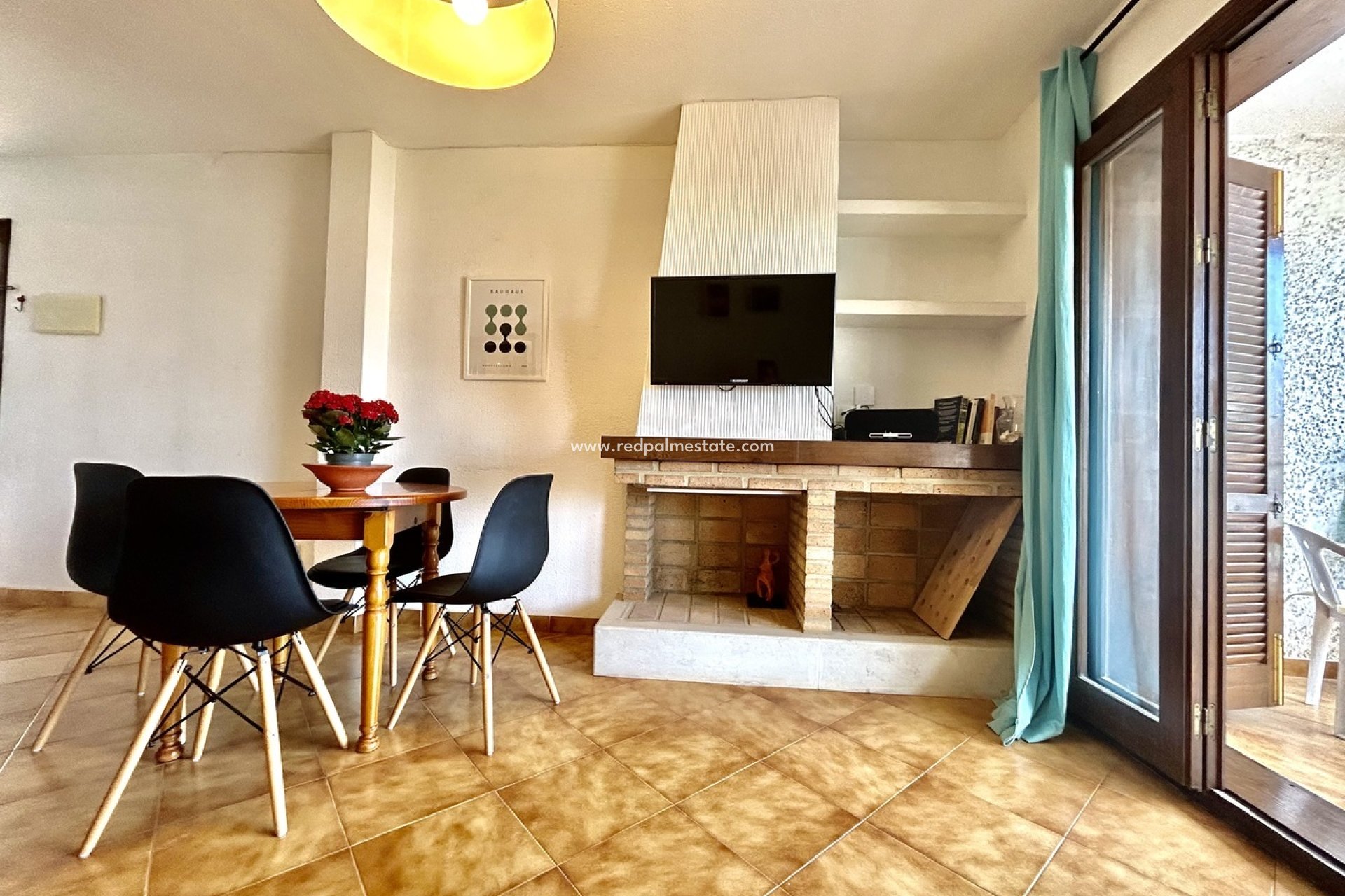 Resale - Apartment -
Orihuela Costa - Cabo Roig