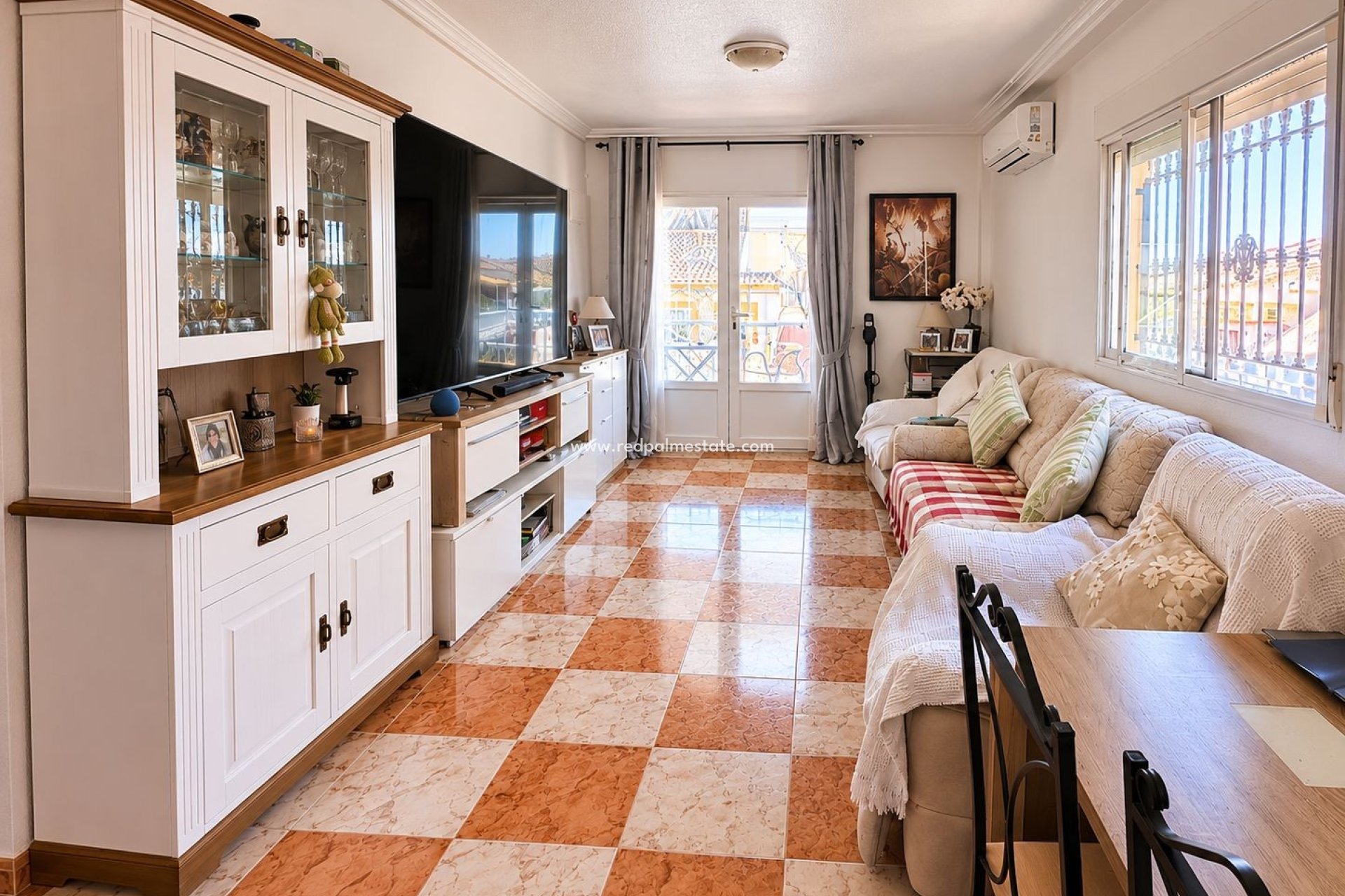 Resale - Apartment -
Orihuela Costa - Cabo Roig