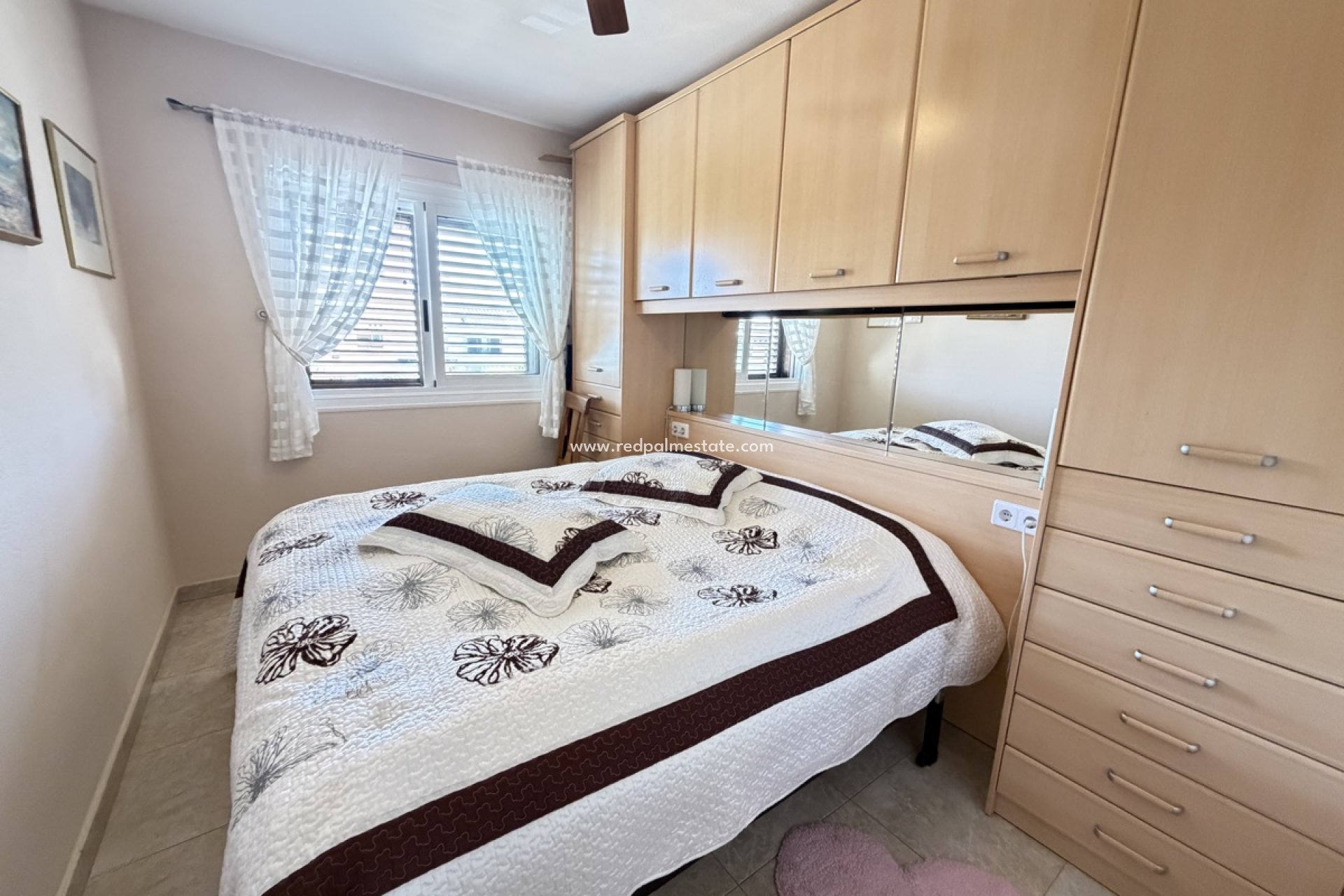 Resale - Apartment -
Orihuela Costa - Cabo Roig