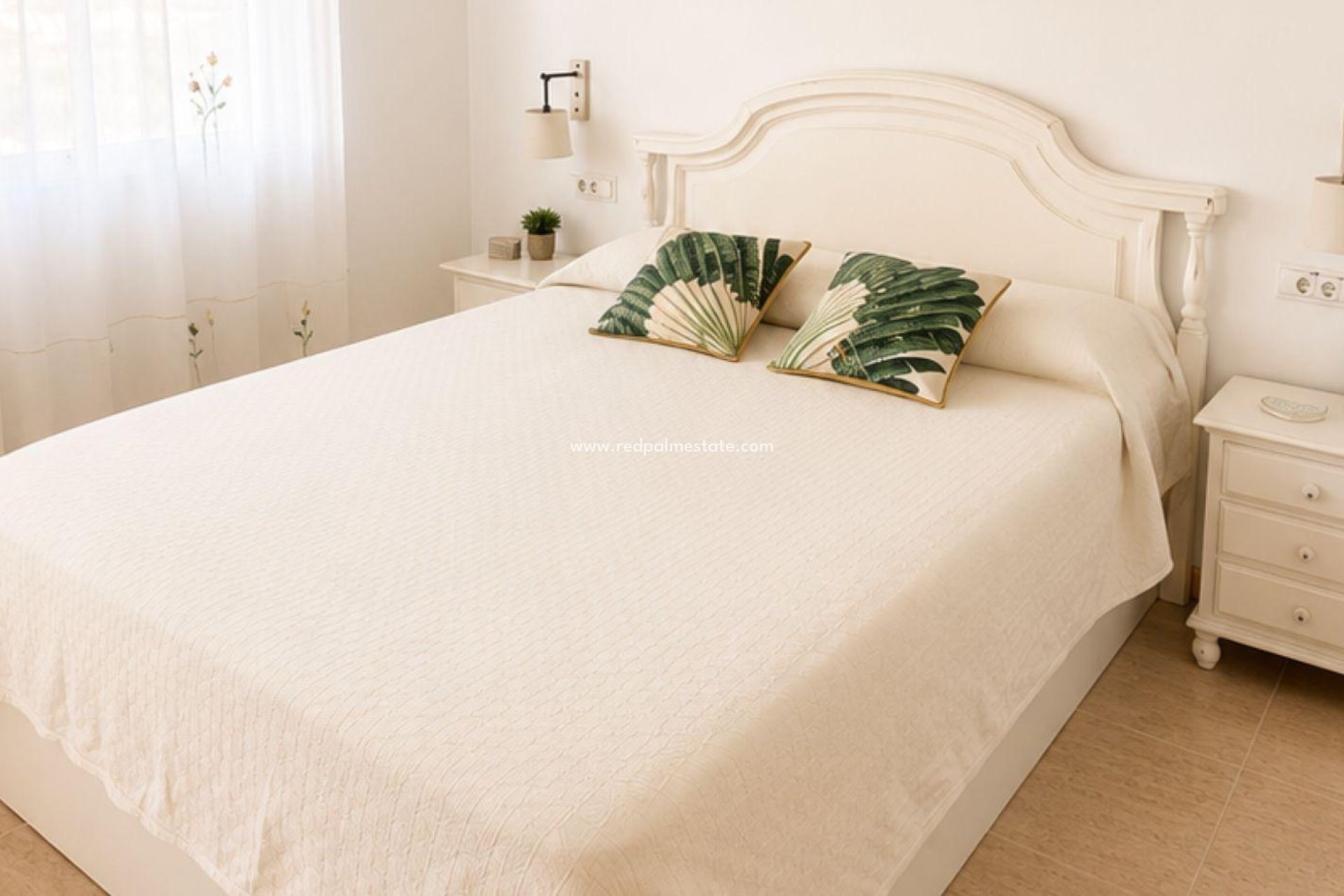 Resale - Apartment -
Orihuela Costa - Campoamor