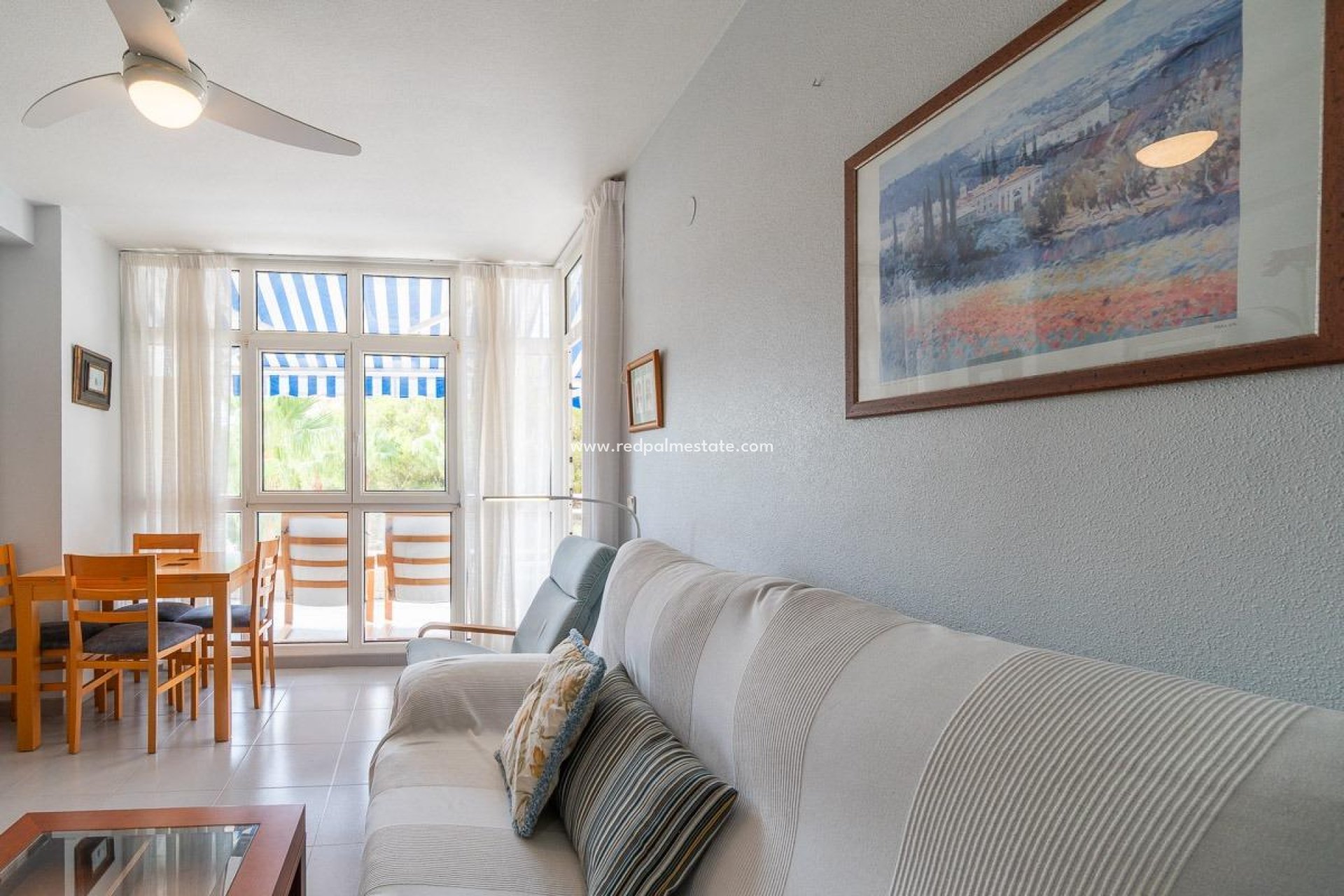 Resale - Apartment -
Orihuela Costa - Campoamor