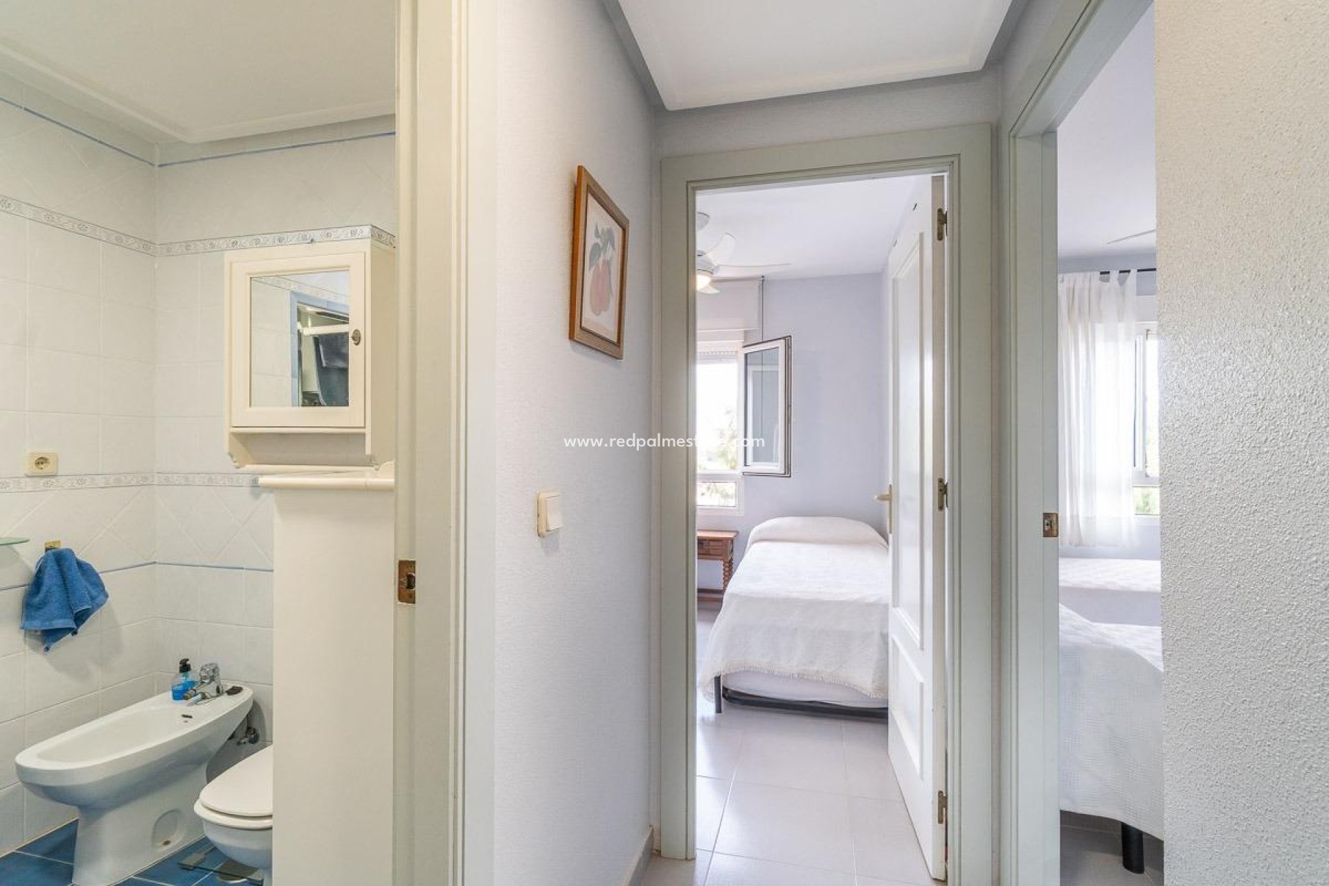 Resale - Apartment -
Orihuela Costa - Campoamor