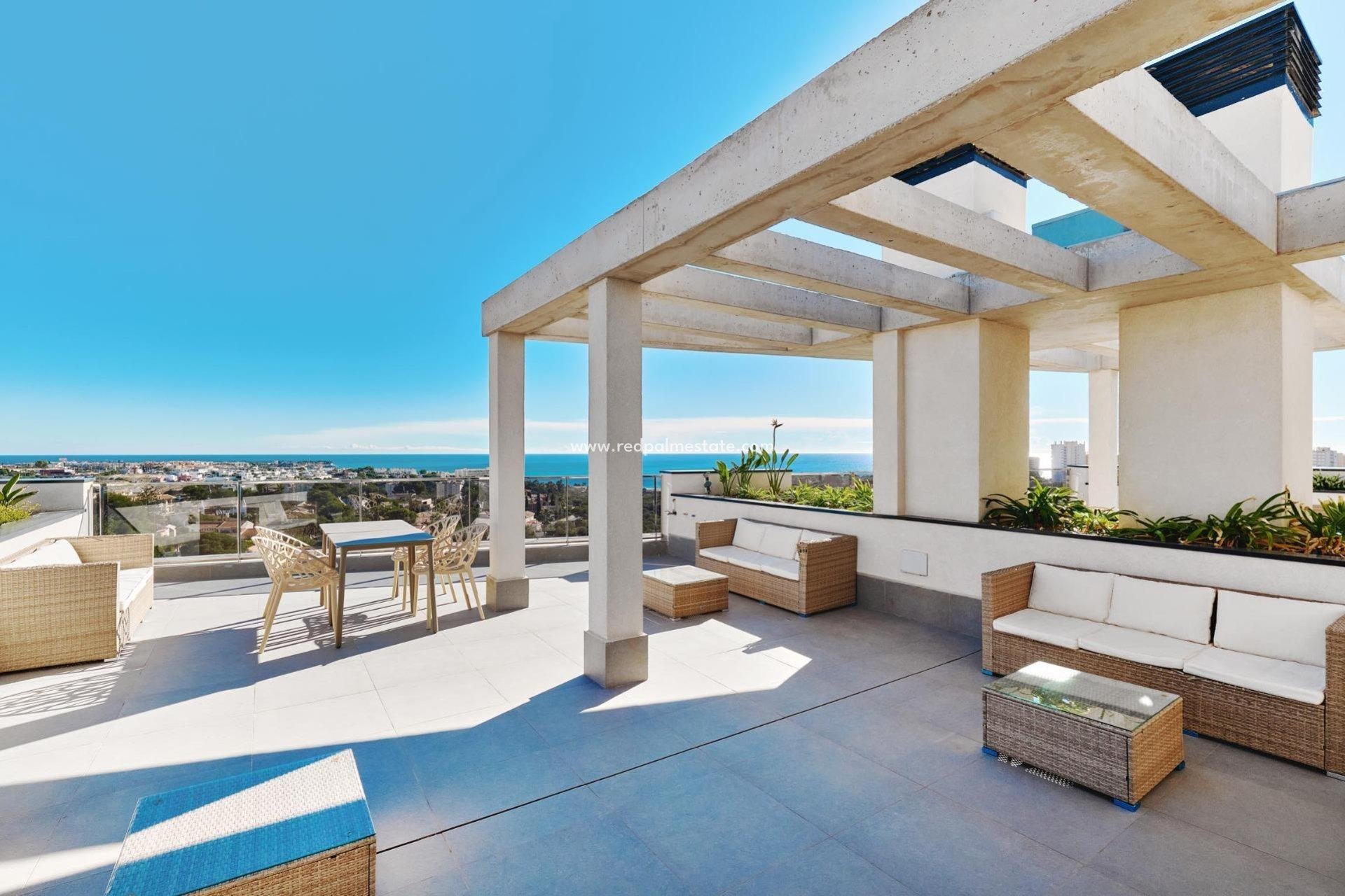 Resale - Apartment -
Orihuela Costa - Campoamor