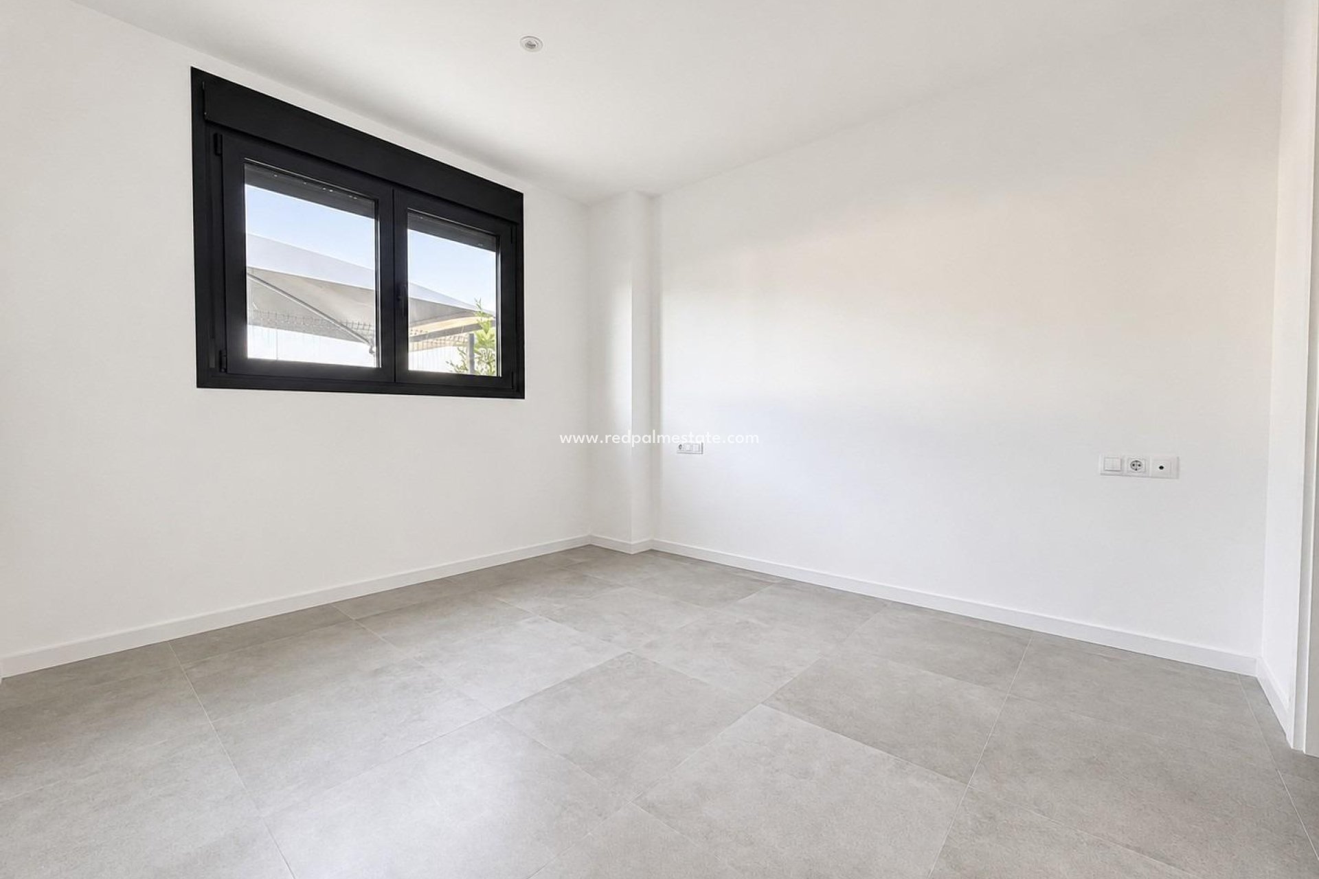 Resale - Apartment -
Orihuela Costa - Campoamor