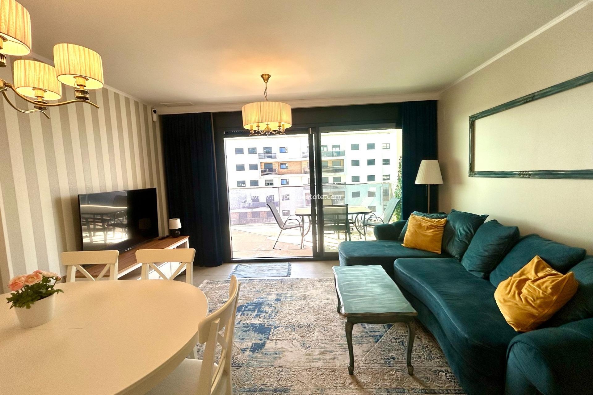 Resale - Apartment -
Orihuela Costa - Campoamor