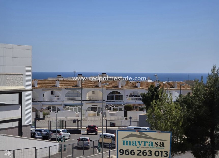 Resale - Apartment -
Orihuela Costa - Campoamor