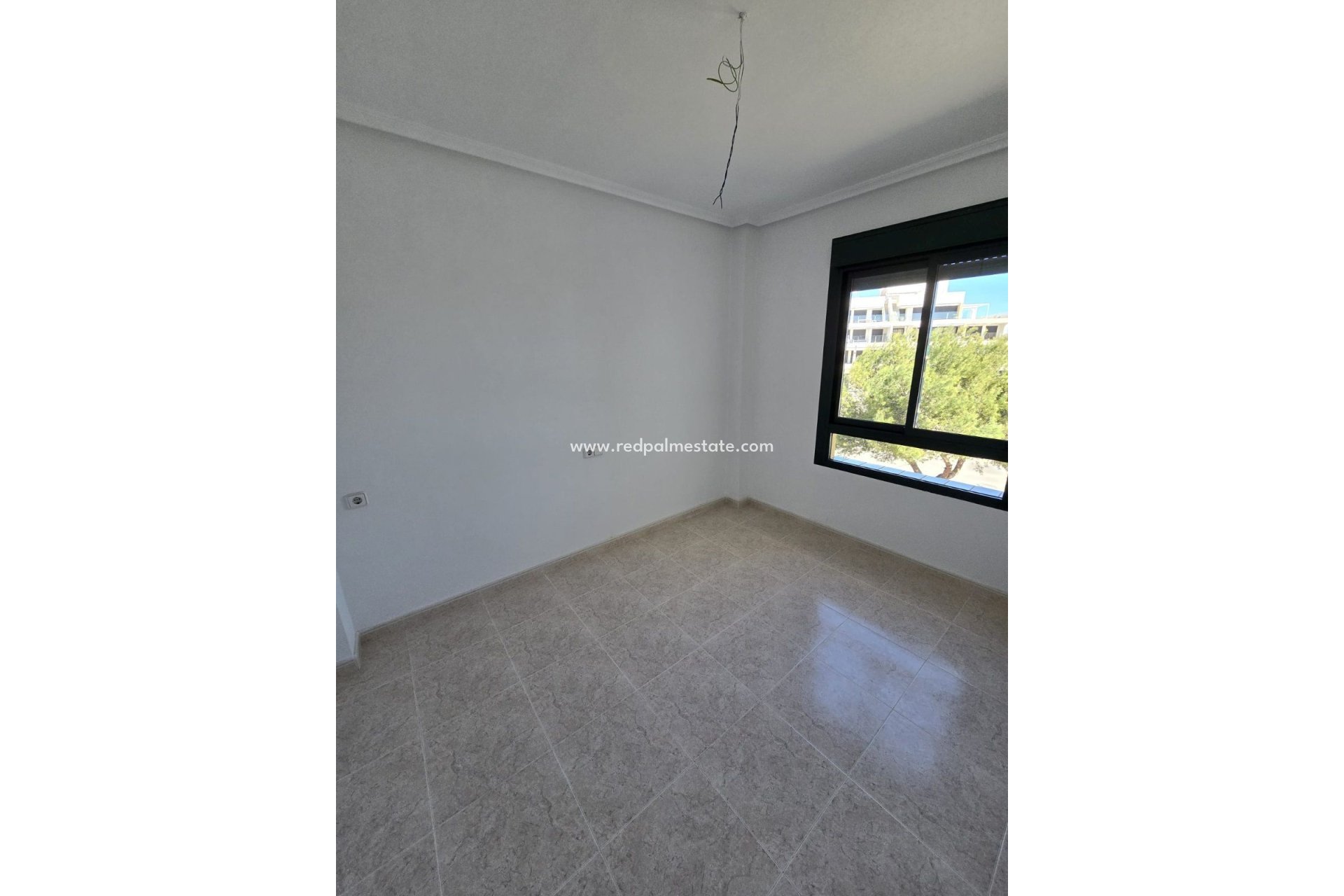 Resale - Apartment -
Orihuela Costa - Campoamor