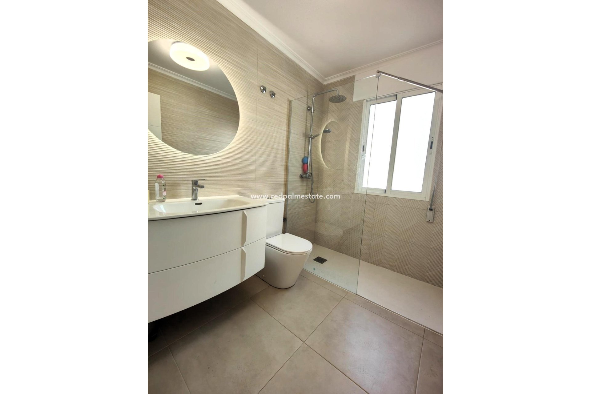 Resale - Apartment -
Orihuela Costa - Campoamor