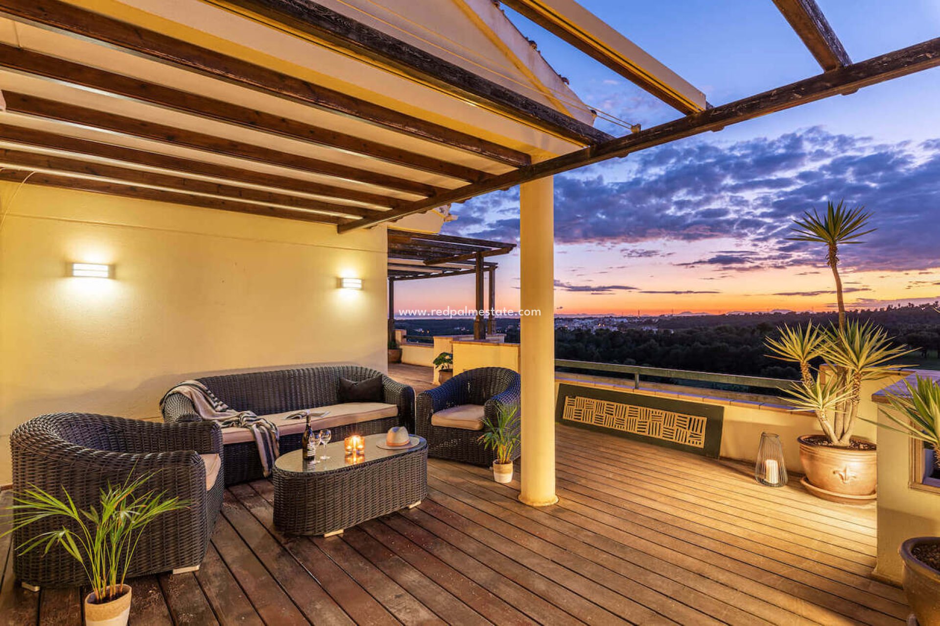 Resale - Apartment -
Orihuela Costa - Campoamor