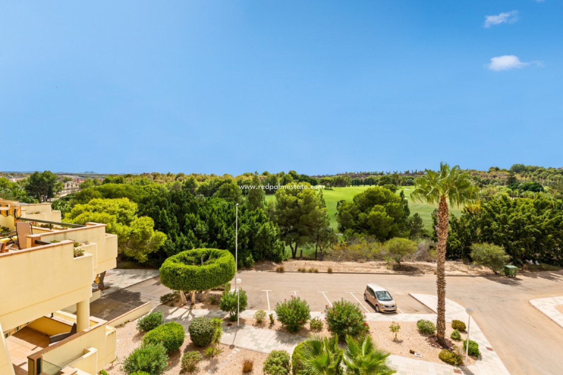 Resale - Apartment -
Orihuela Costa - Campoamor