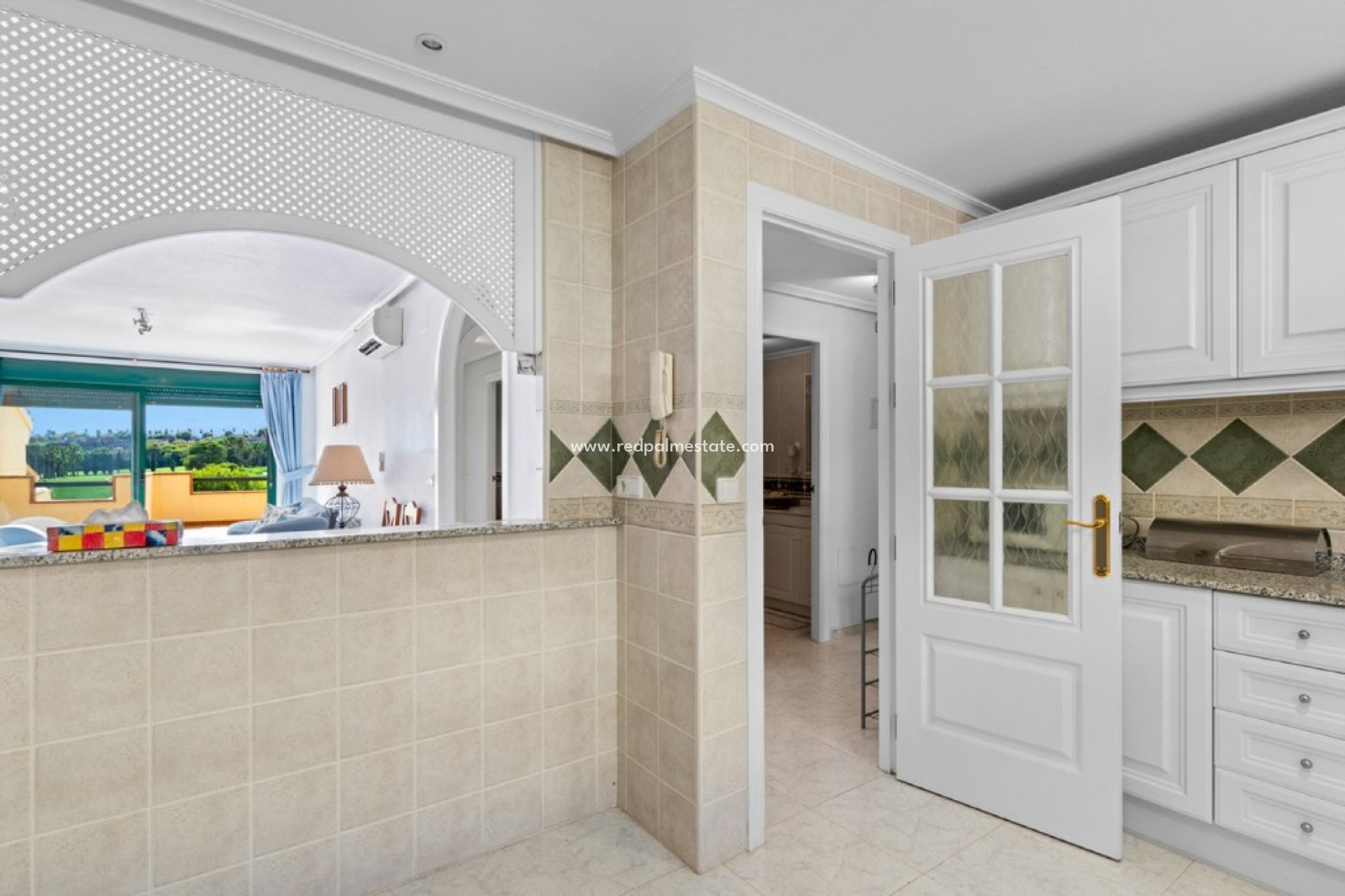 Resale - Apartment -
Orihuela Costa - Campoamor