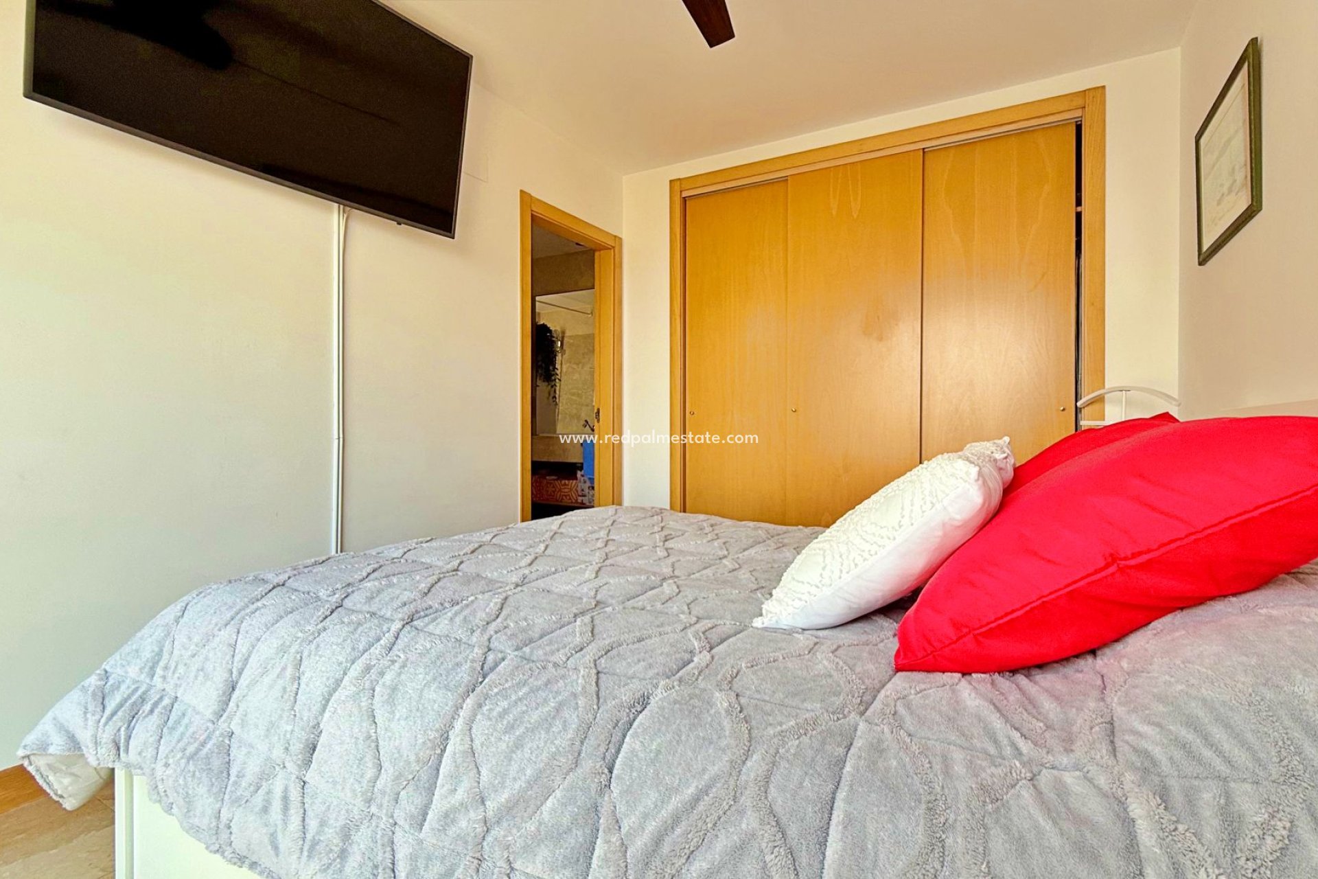 Resale - Apartment -
Orihuela Costa - Campoamor