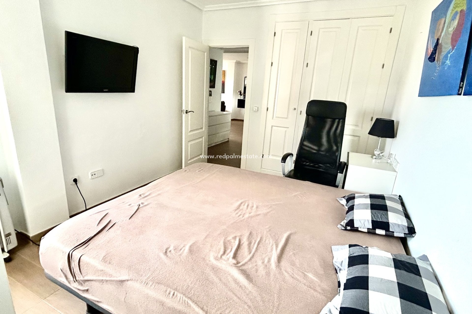 Resale - Apartment -
Orihuela Costa - Campoamor