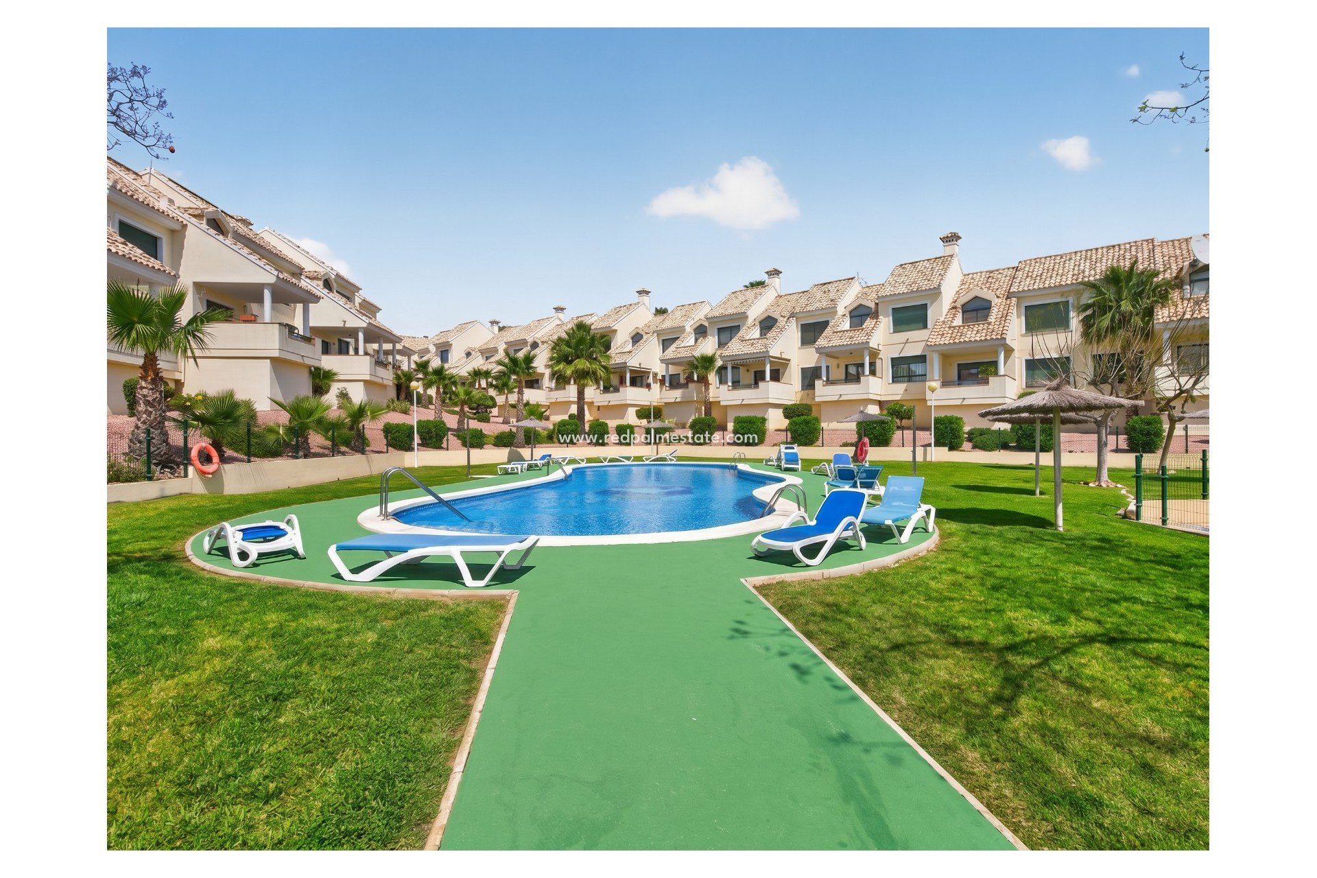 Resale - Apartment -
Orihuela Costa - Campoamor