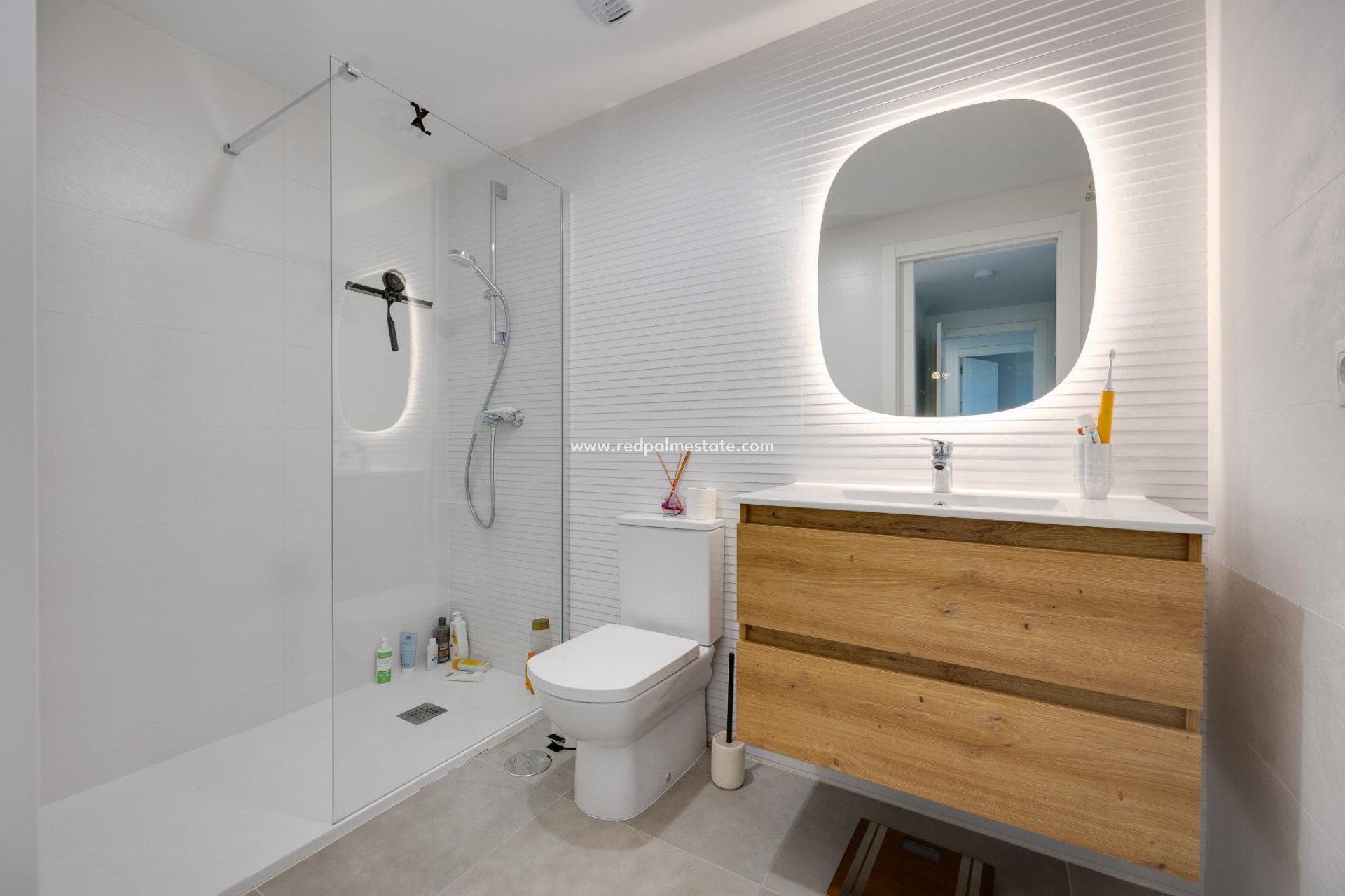 Resale - Apartment -
Orihuela Costa - Campoamor