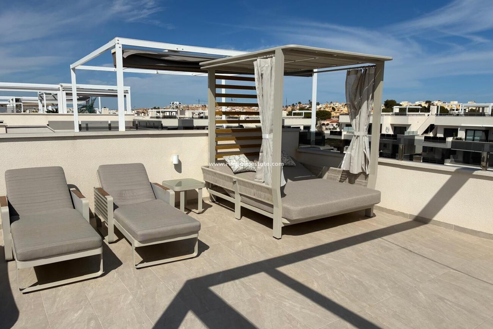 Resale - Apartment -
Orihuela Costa - Costa Blanca