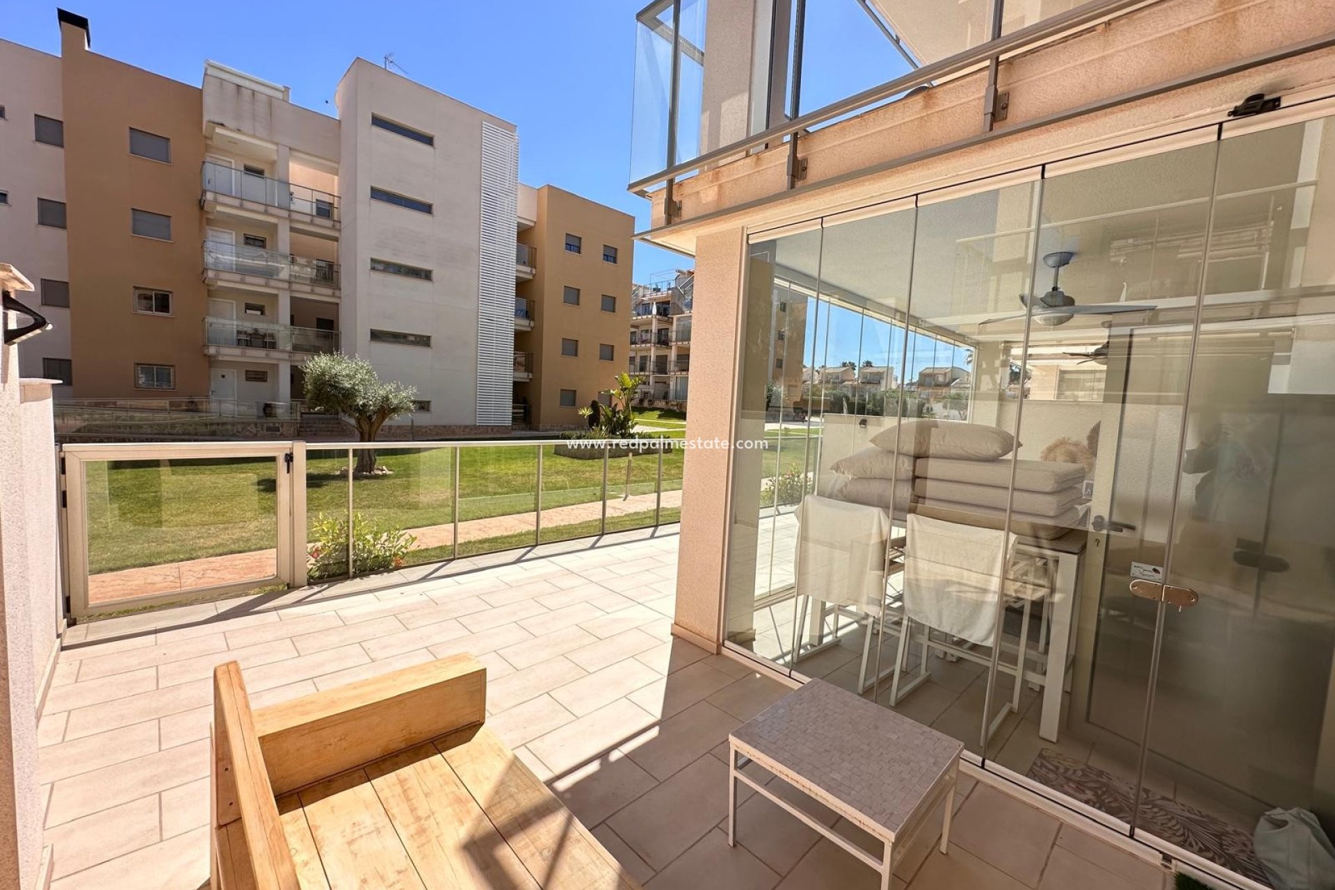 Resale - Apartment -
Orihuela Costa - Costa Blanca