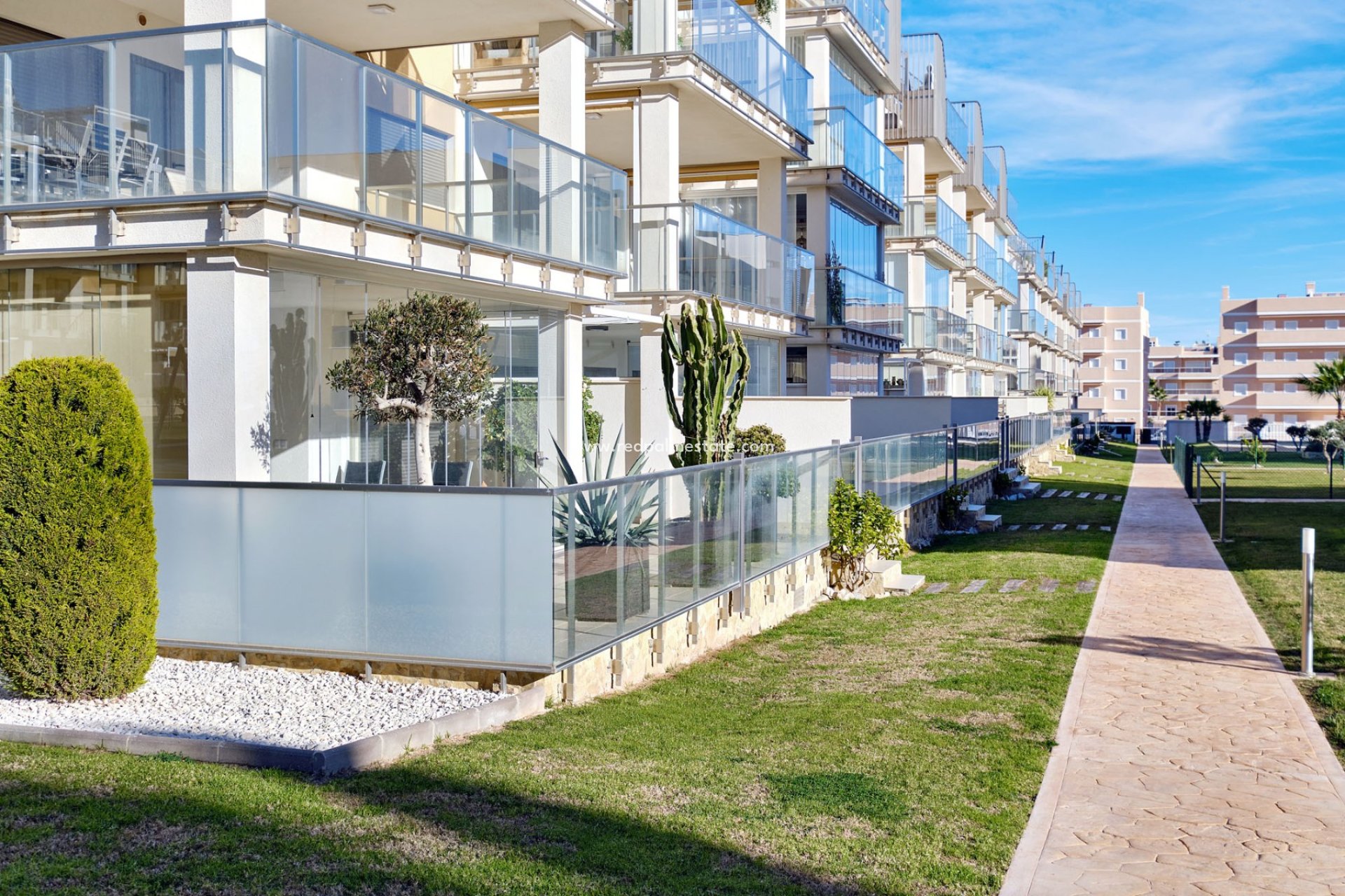 Resale - Apartment -
Orihuela Costa - Costa Blanca