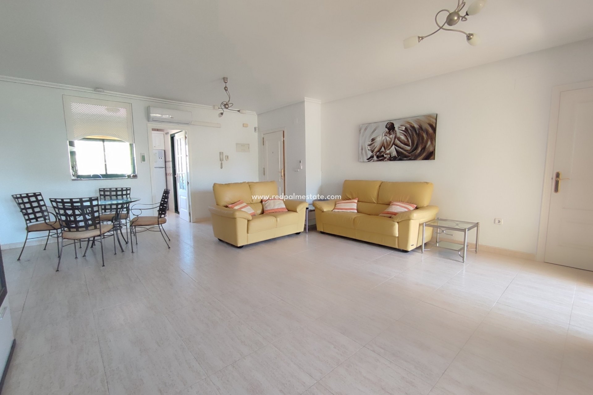 Resale - Apartment -
Orihuela Costa - Costa Blanca