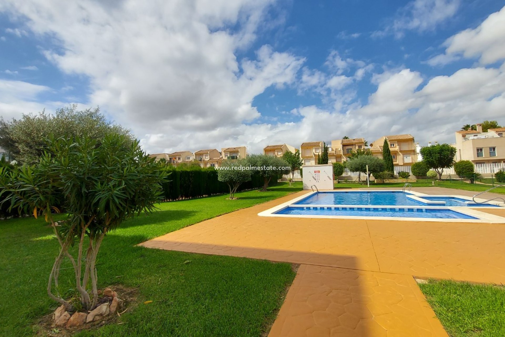 Resale - Apartment -
Orihuela Costa - Costa Blanca