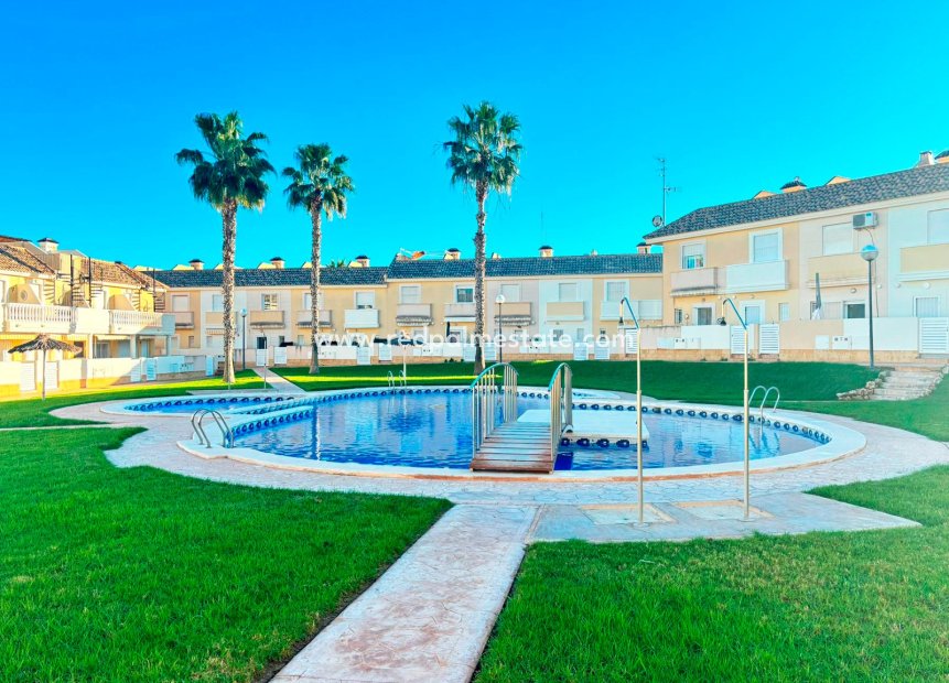 Resale - Apartment -
Orihuela Costa - Costa Blanca
