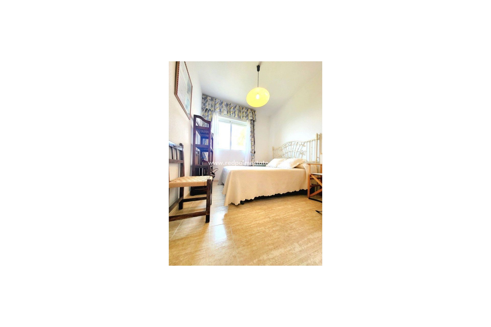 Resale - Apartment -
Orihuela Costa - Dehesa de campoamor