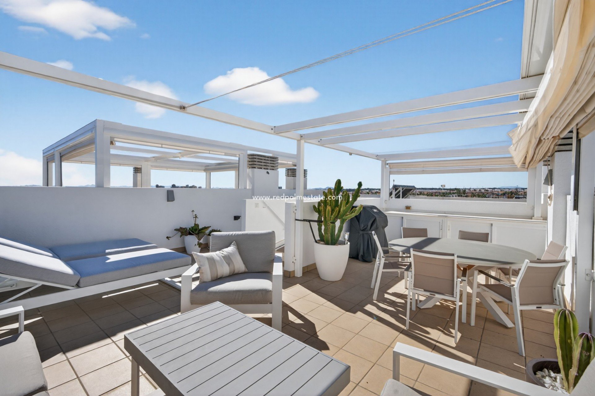 Resale - Apartment -
Orihuela Costa - Dehesa de campoamor