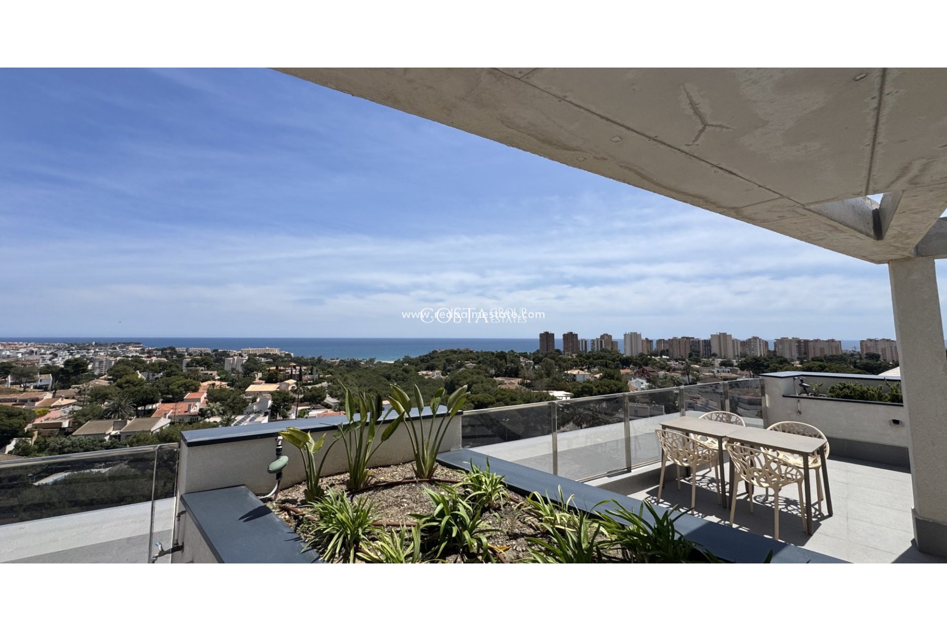 Resale - Apartment -
Orihuela Costa - Dehesa de campoamor