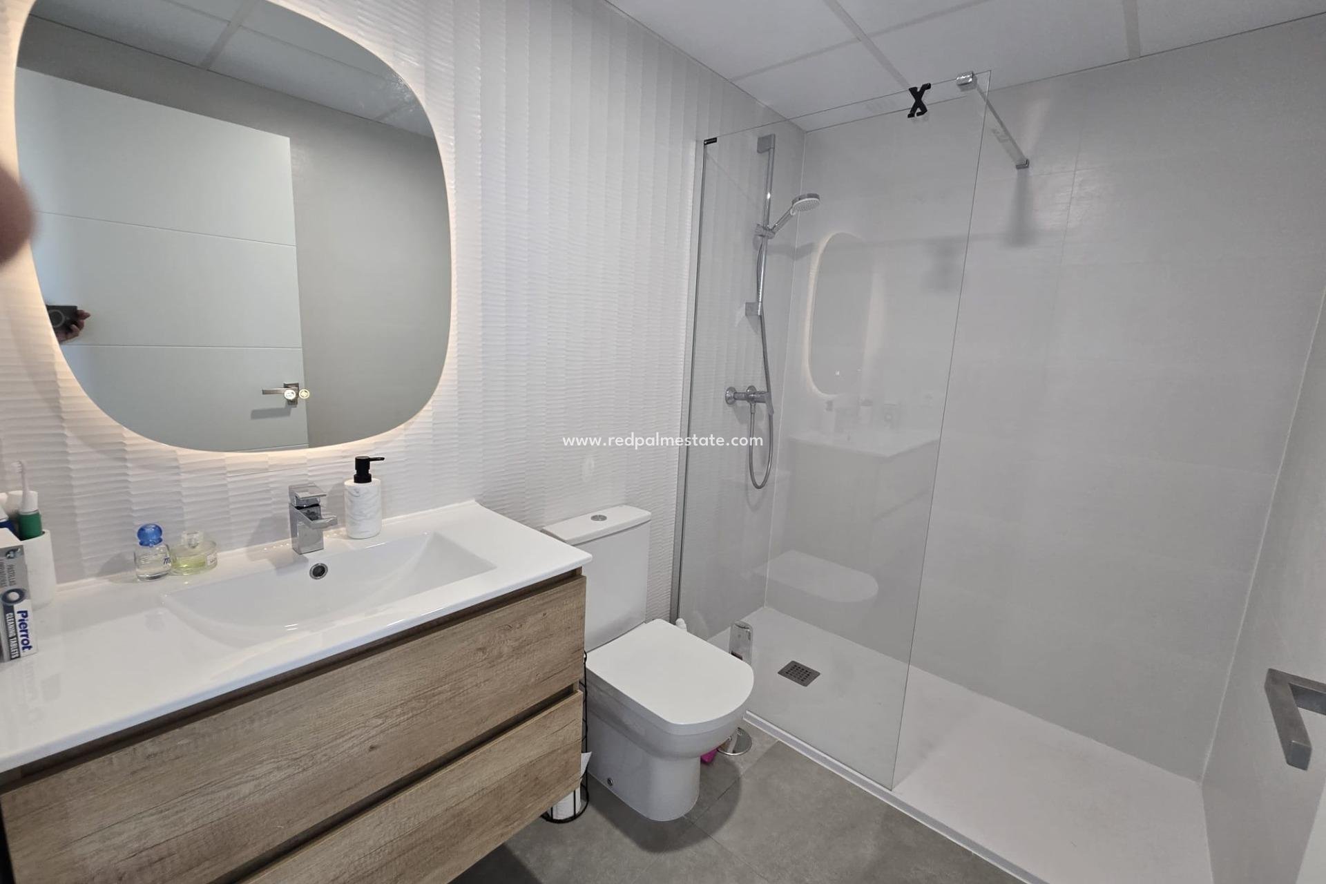 Resale - Apartment -
Orihuela Costa - Dehesa De Campoamor