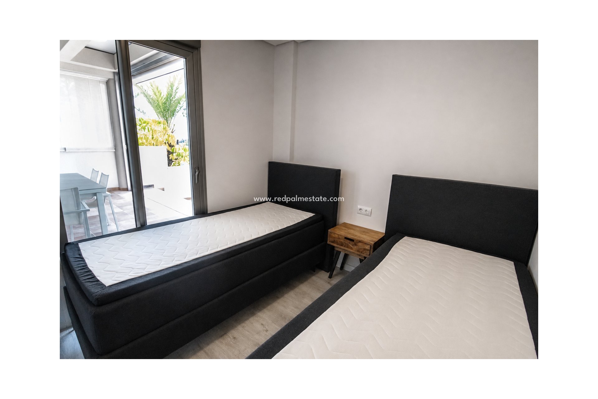 Resale - Apartment -
Orihuela Costa - Inland