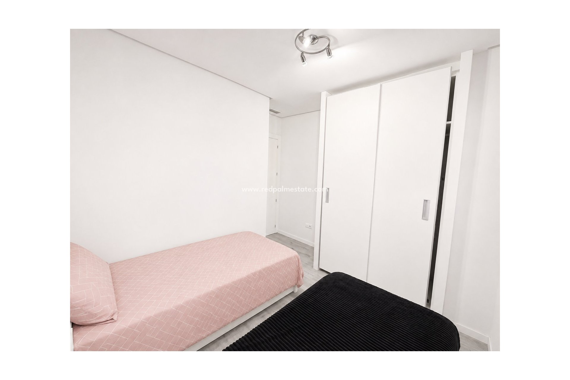 Resale - Apartment -
Orihuela Costa - Inland