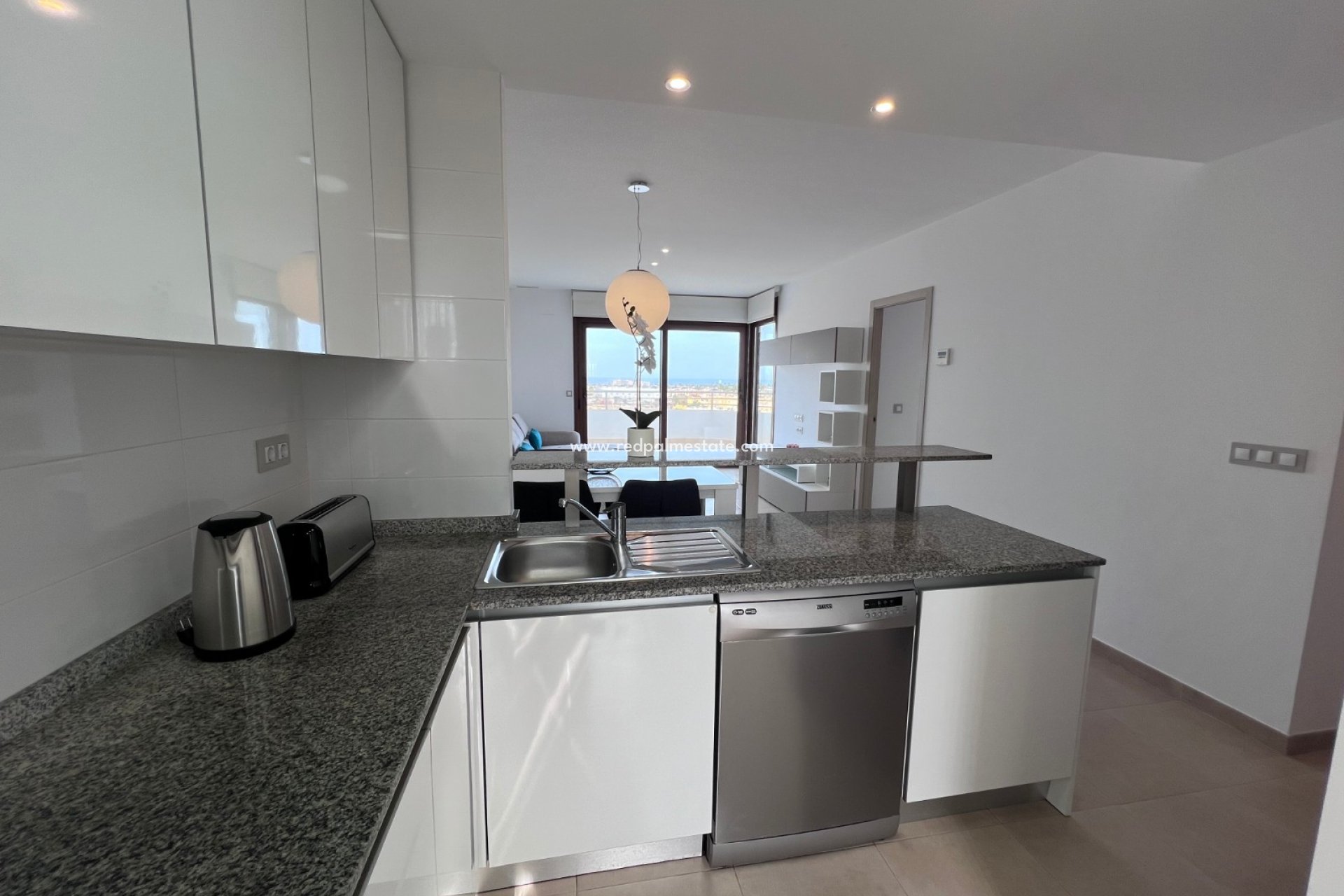 Resale - Apartment -
Orihuela Costa - Inland