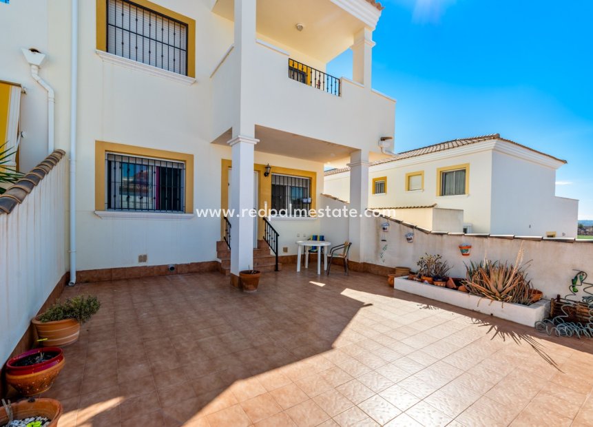 Resale - Apartment -
Orihuela Costa - Inland