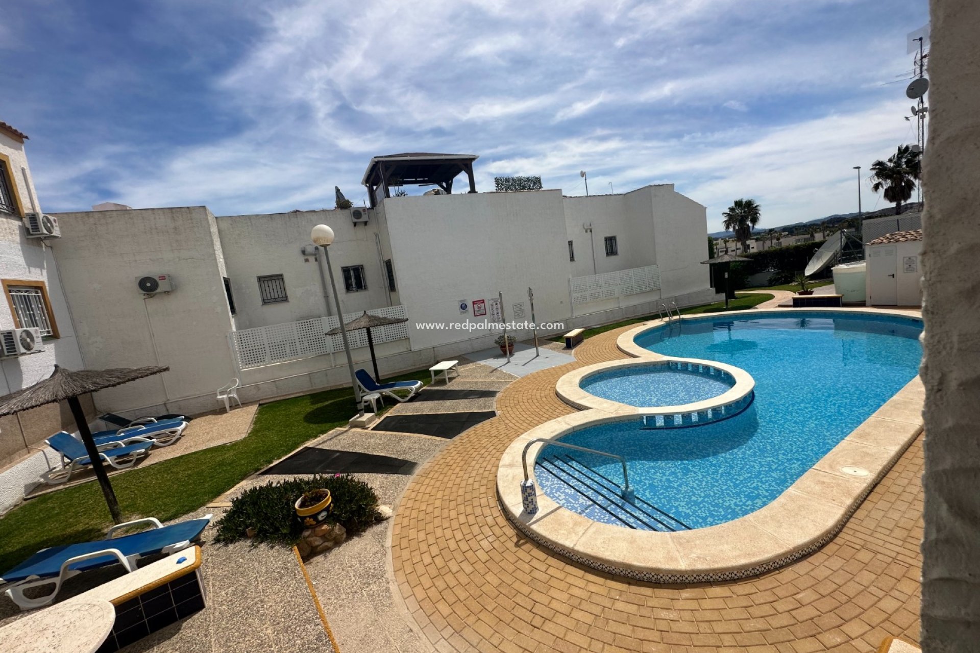 Resale - Apartment -
Orihuela Costa - Inland